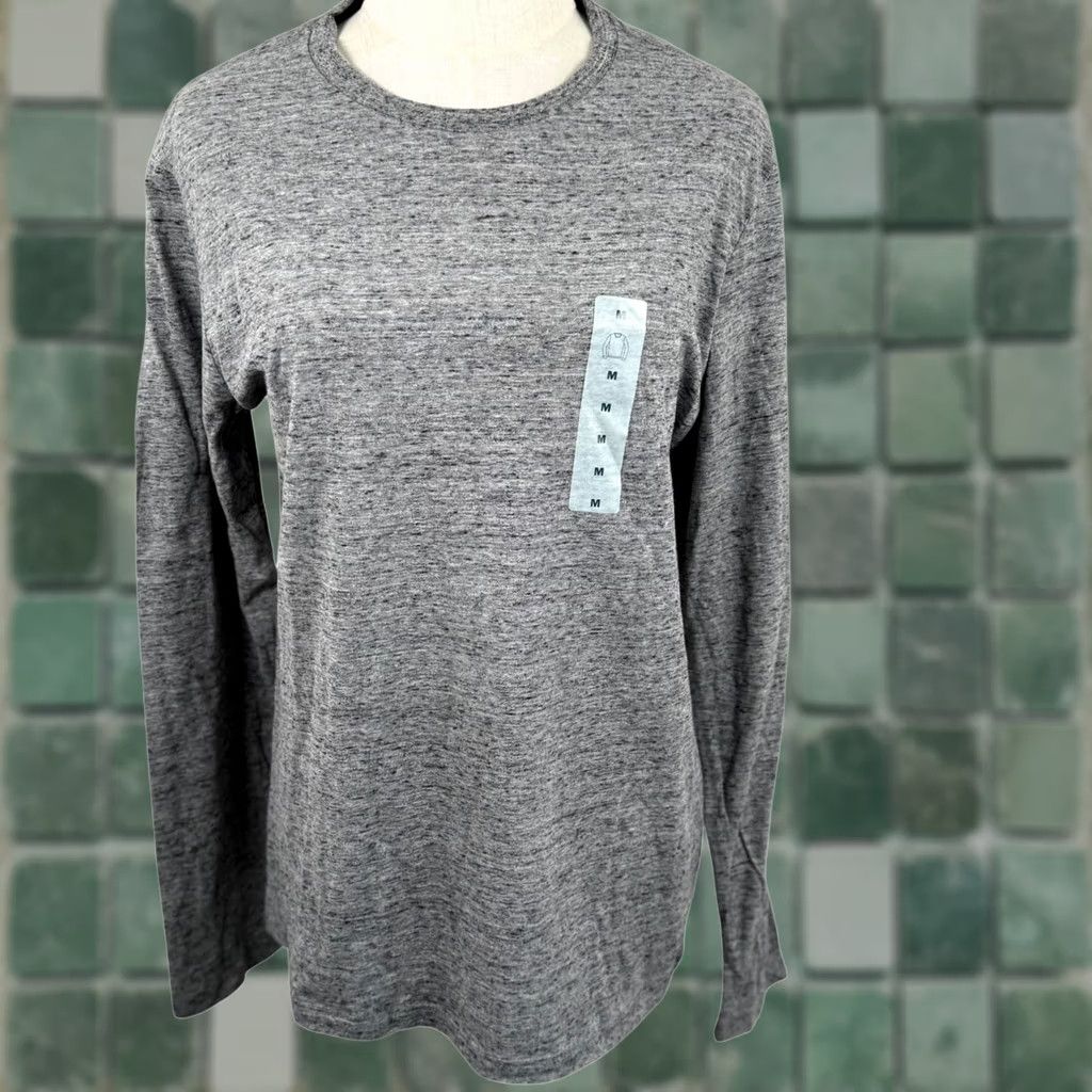 Old Navy Old Navy Mens M LS T Shirt Grey Soft Washed Crew Neck Heathered Basics NWT Size US M / EU 48-50 / 2 - 1 Thumbnail