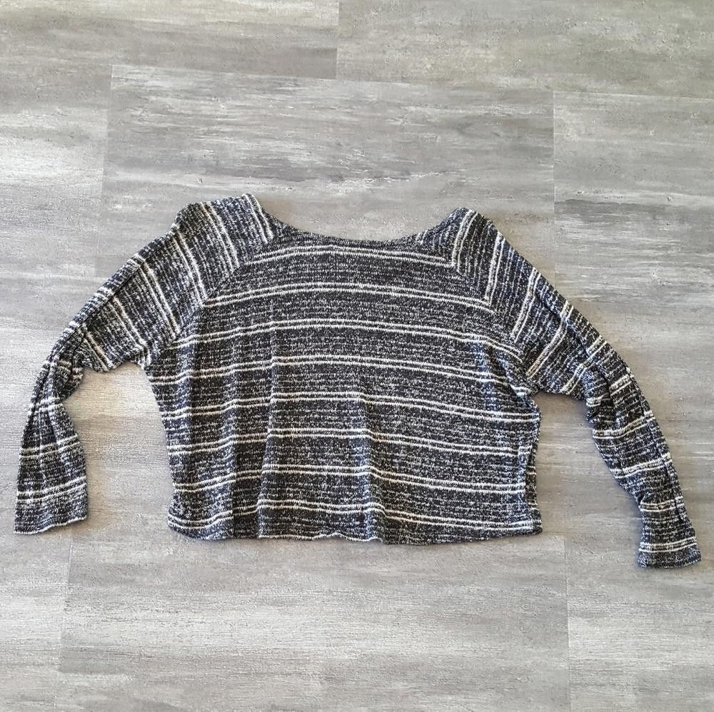 Designer Black Striped Melville Cropped Sweater 3/4 Sleeve Size ONE SIZE - 2 Thumbnail