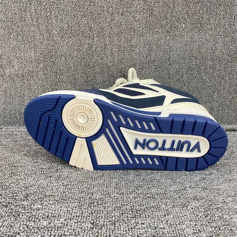 Louis Vuitton Louis Vuitton Blue and white skate shoes Size US 5 / EU 37 - 3 Thumbnail