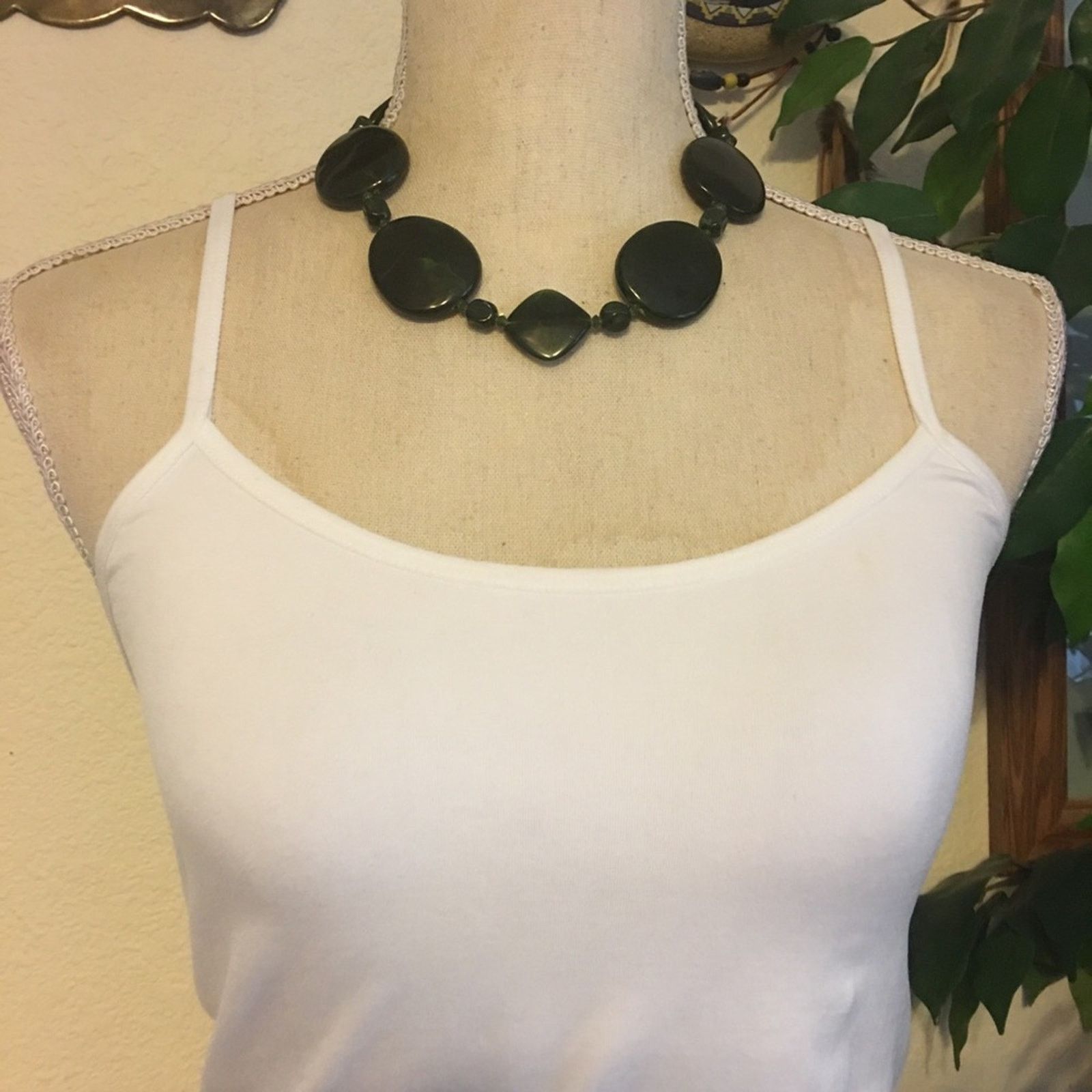 Vintage Vintage Claire’s green resin beaded necklace Size ONE SIZE - 3 Thumbnail