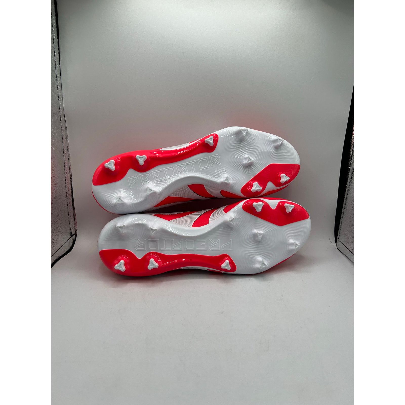 Adidas Adidas Predator League FG/MG “Pure Victory Pack” size 9 mens Size US 9 / EU 42 - 5 Thumbnail