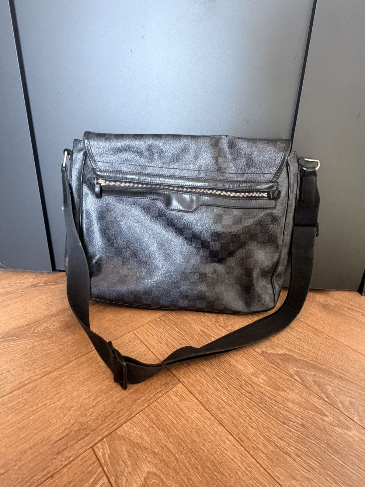 Louis Vuitton Louis Vuitton LV Daniel Graphite mm bag 2008 made in france Size ONE SIZE - 4 Thumbnail