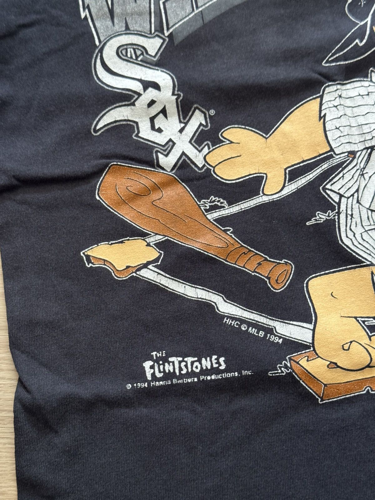 MLB Vintage 90’s 1994 White Socks The Flintstones MLB T-Shirt Size S / US 4 / IT 40 - 3 Thumbnail