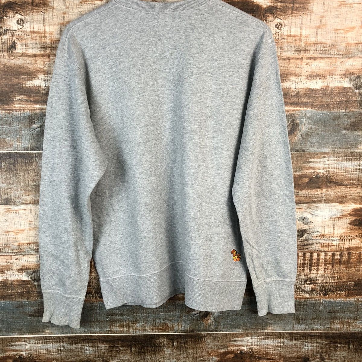 Kaws × Uniqlo Uniqlo X Kaws Sesame Street Grey Sweatshirt #A2221 Size US M / EU 48-50 / 2 - 15 Thumbnail
