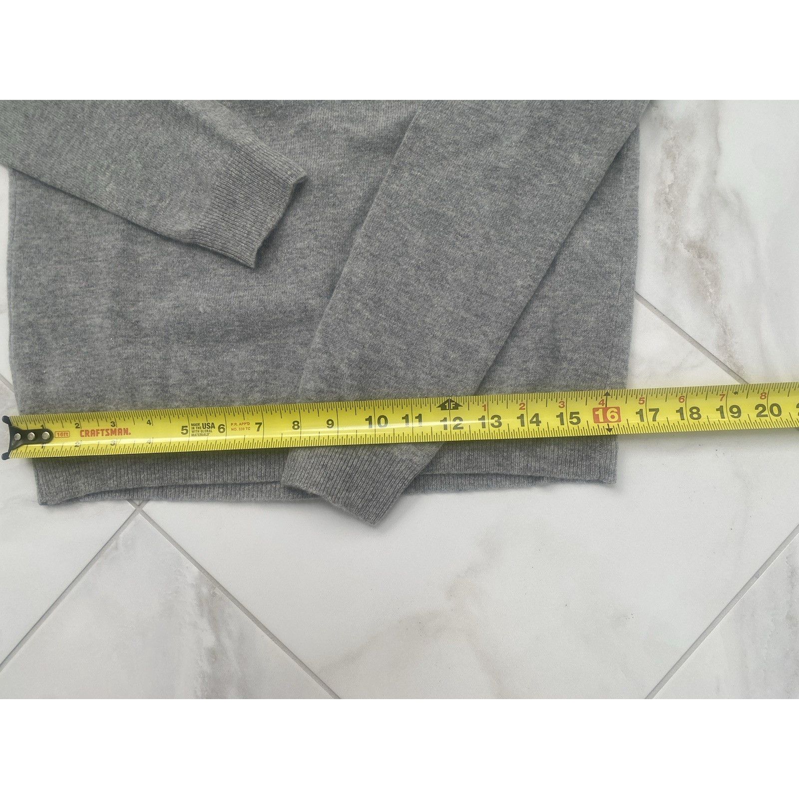 NBDN Nobrandedon Talbots Cardigan gray embellished in Swarovski crystal, sm Size S / US 4 / IT 40 - 6 Thumbnail