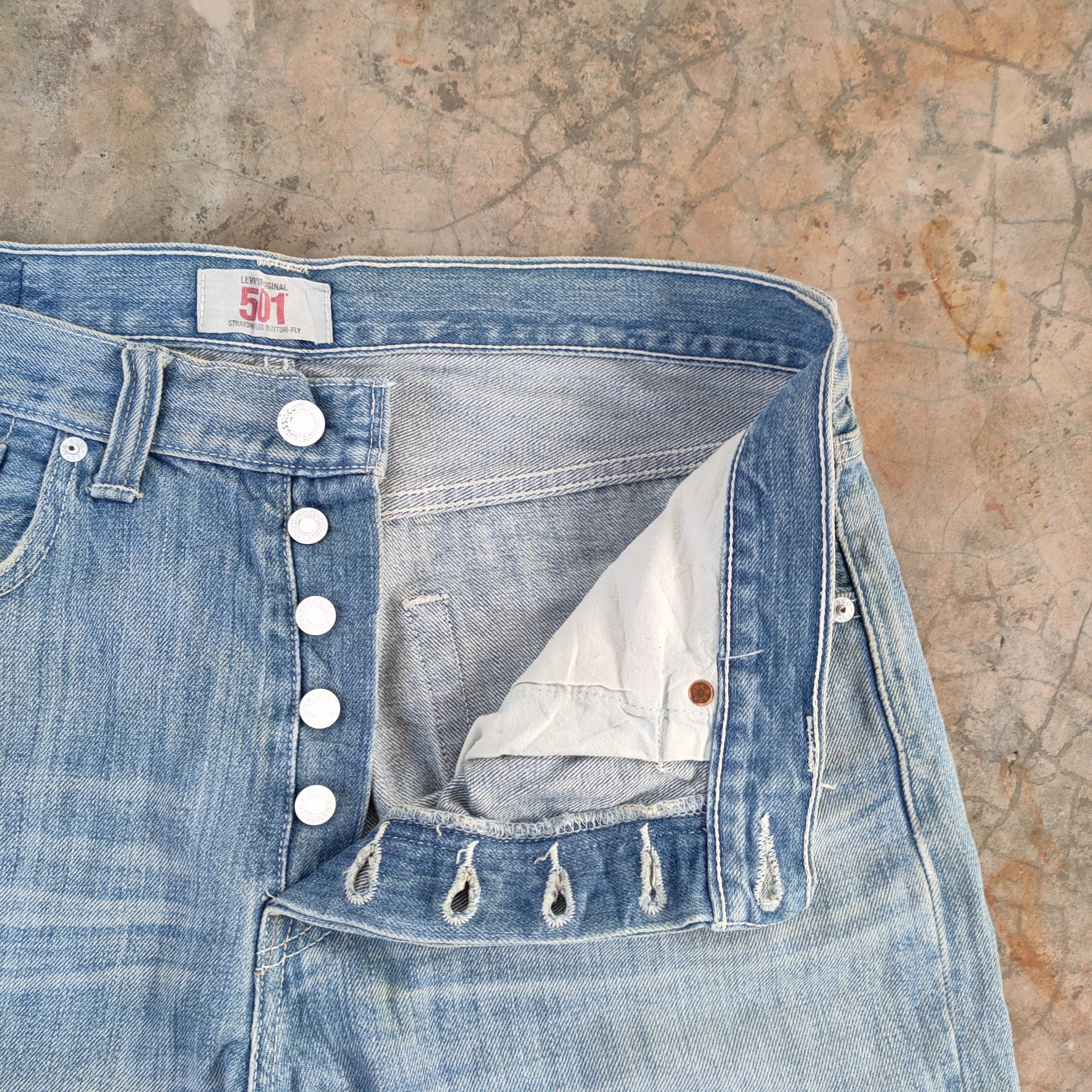 Levi's Vintage Clothing Vintage Levi's 501 light blue jeans denim pants Size US 32 / EU 48 - 5 Thumbnail