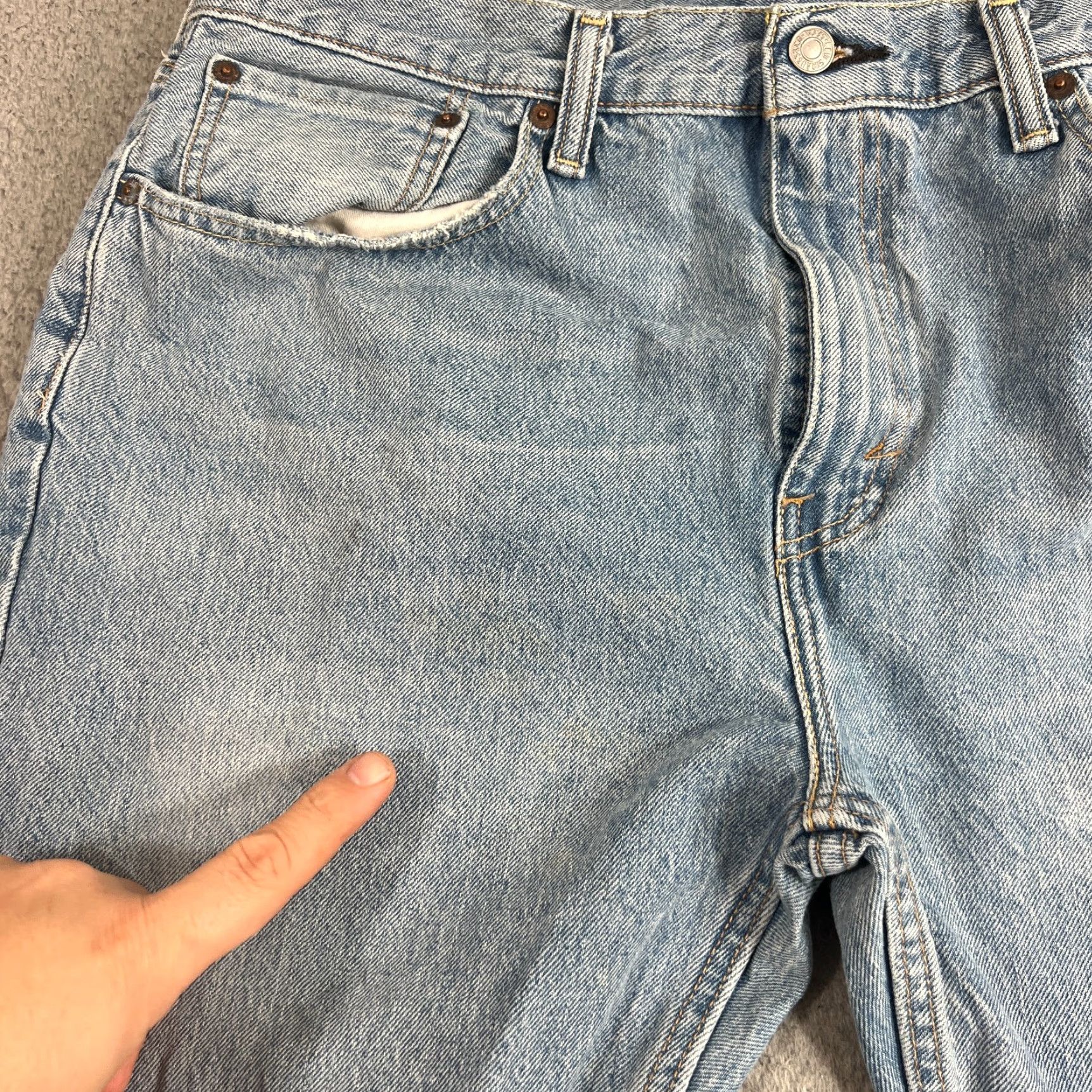 Levi's Levis 502 Taper Fit Jeans Mens Light Wash 36x30 Blue Denim 5-Pocket Levi's 500 Series Regular Mid Rise Cotton Blend Zip Size US 36 / EU 52 - 3 Thumbnail