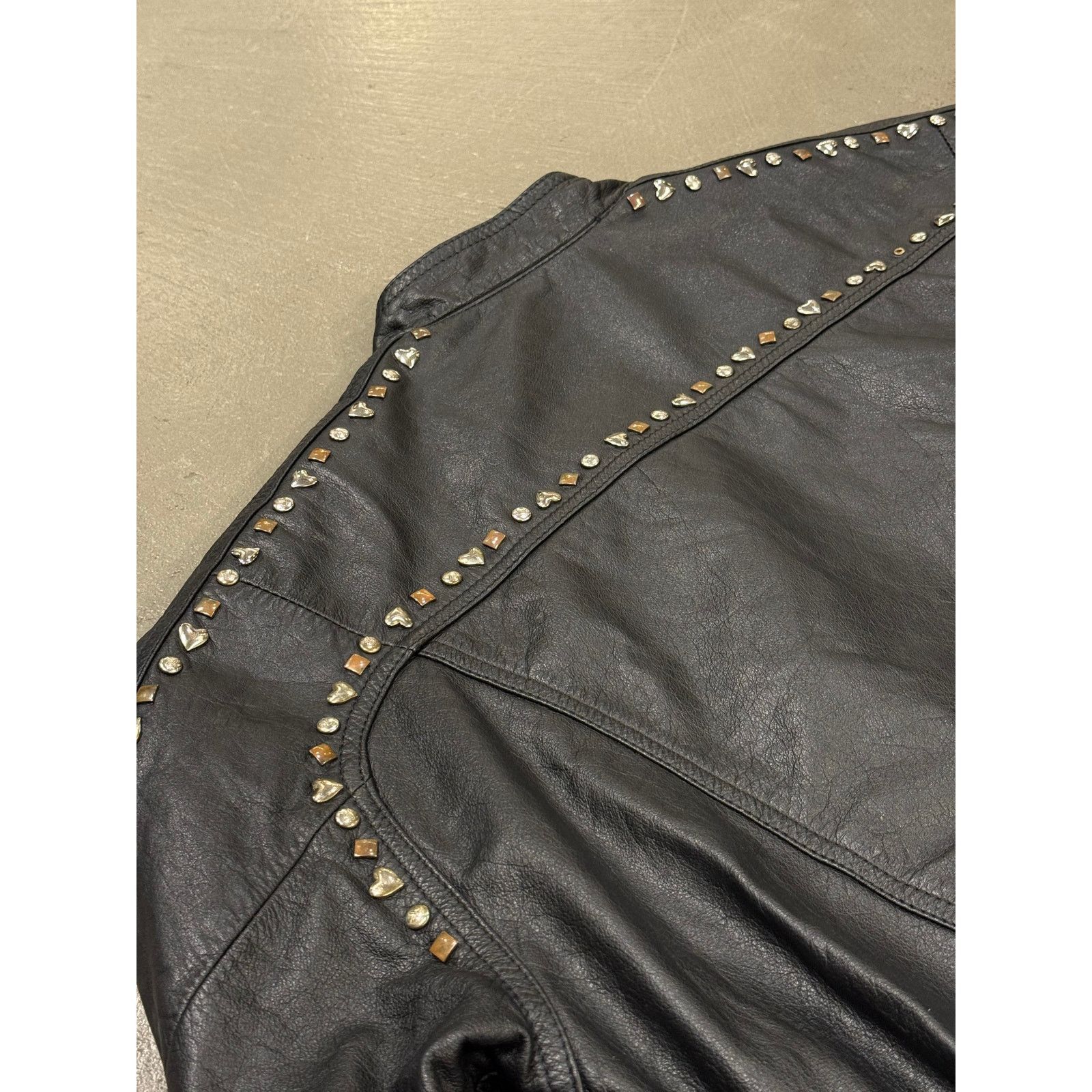 Versace 1990s GIANNI Versace "Playboy" studded leather bomber jacket Size M / US 6-8 / IT 42-44 - 8 Thumbnail