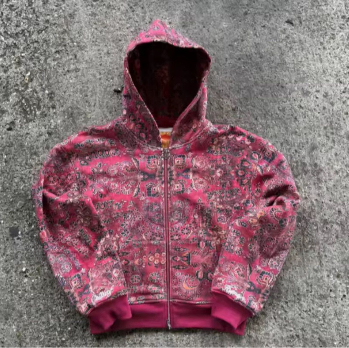 Other Red Paisley Zip Up Size US M / EU 48-50 / 2 - 1 Thumbnail