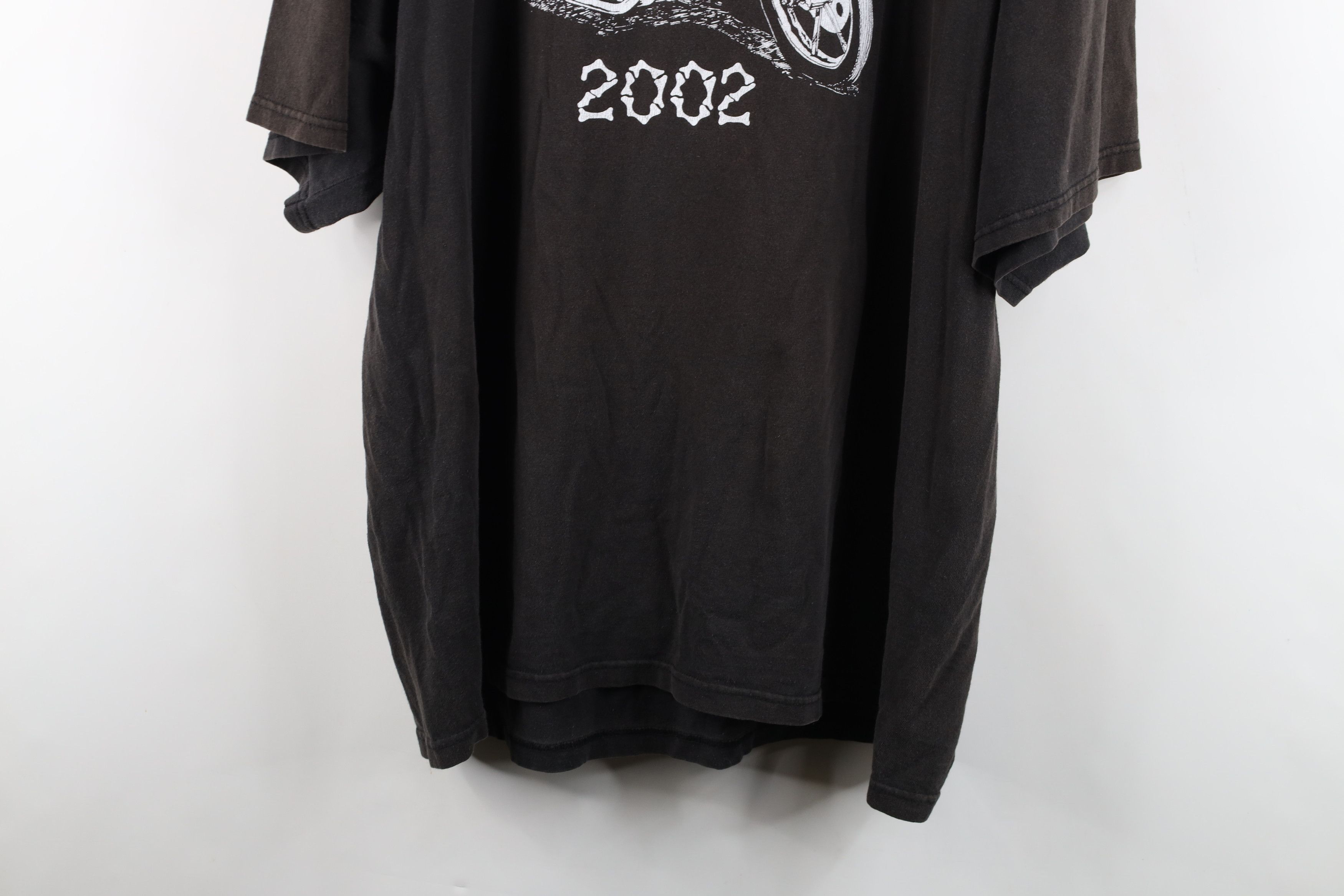 Vintage Vintage Y2K 2002 Chillicothe Motorcycle Rally Girl T-Shirt Size US XXL / EU 58 / 5 - 14 Thumbnail