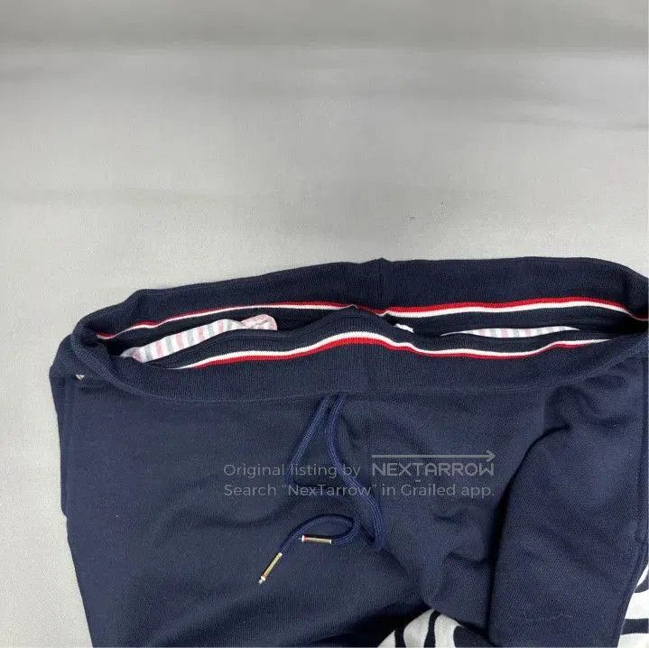 Thom Browne Thom Browne Navy Stripe Swim Shorts for Men. Size US 30 / EU 46 - 8 Thumbnail