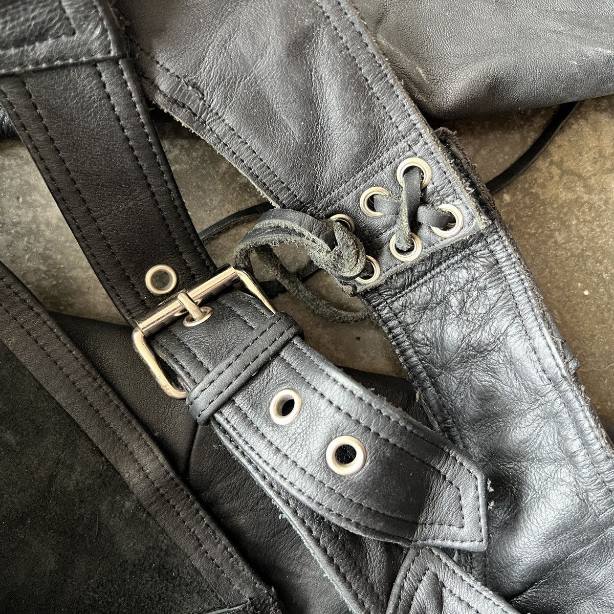 ICON Motorsports black genuine leather motorcycle chaps (Size 32-36) Size US 34 / EU 50 - 13 Thumbnail