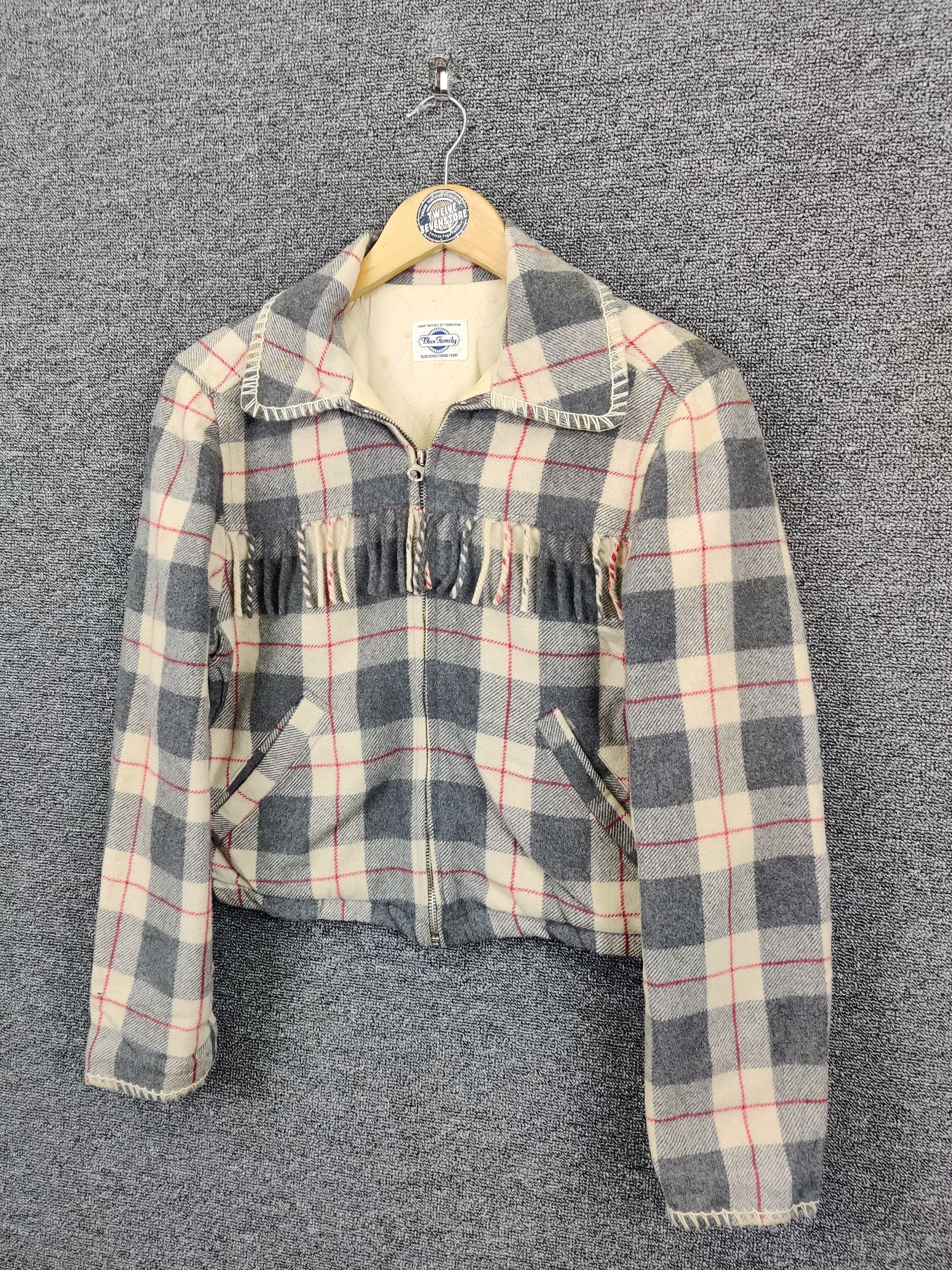 Vintage Blue Family Benetton Plaid Fringe Wool Jacket Size US S / EU 44-46 / 1 - 2 Thumbnail