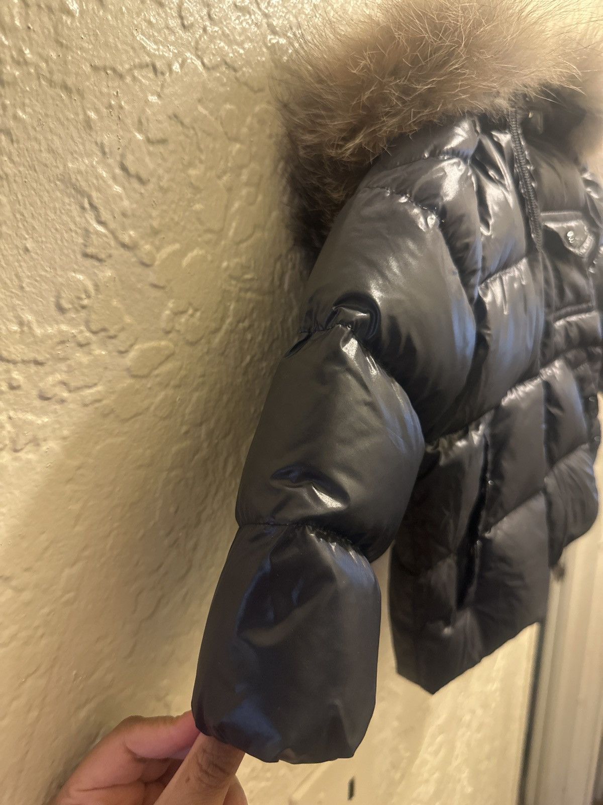 Moncler Kids K2 Hooded Faux Fur-Trimmed Down Jacket 18-24 Months Size XXS / US 00 / IT 34 - 3 Thumbnail