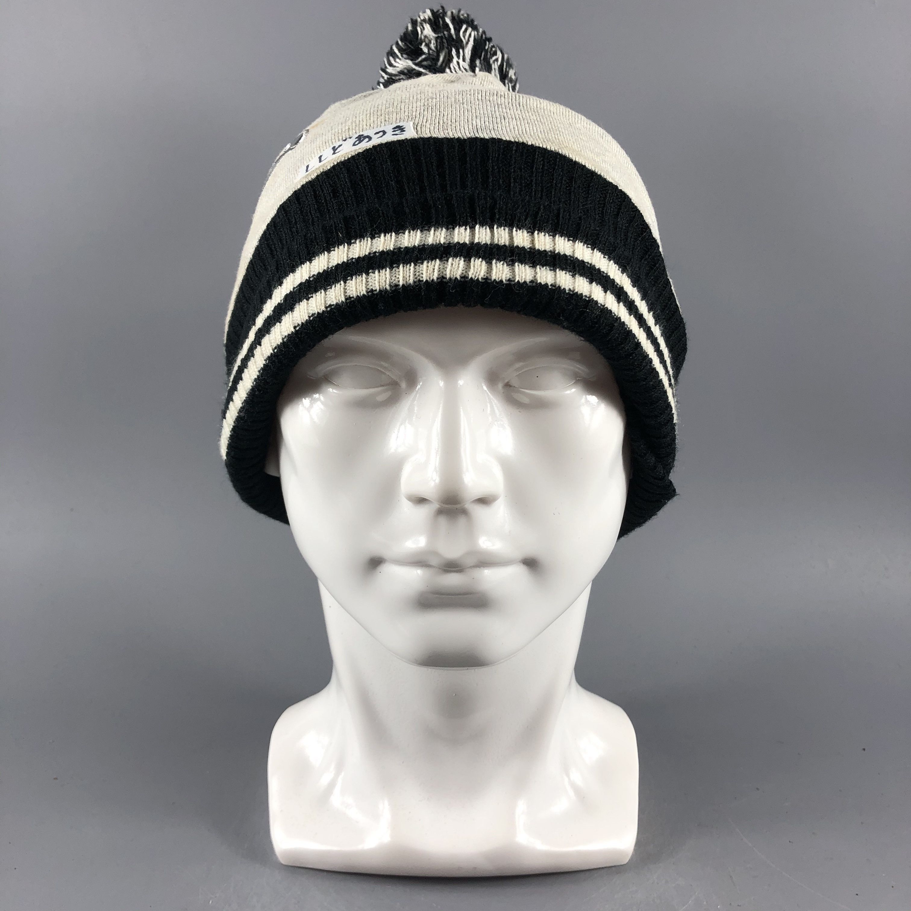 image of Vintage Smiley Beanie Stripe Hats Bobble Snow Hat Snow Cap B1353, Men's