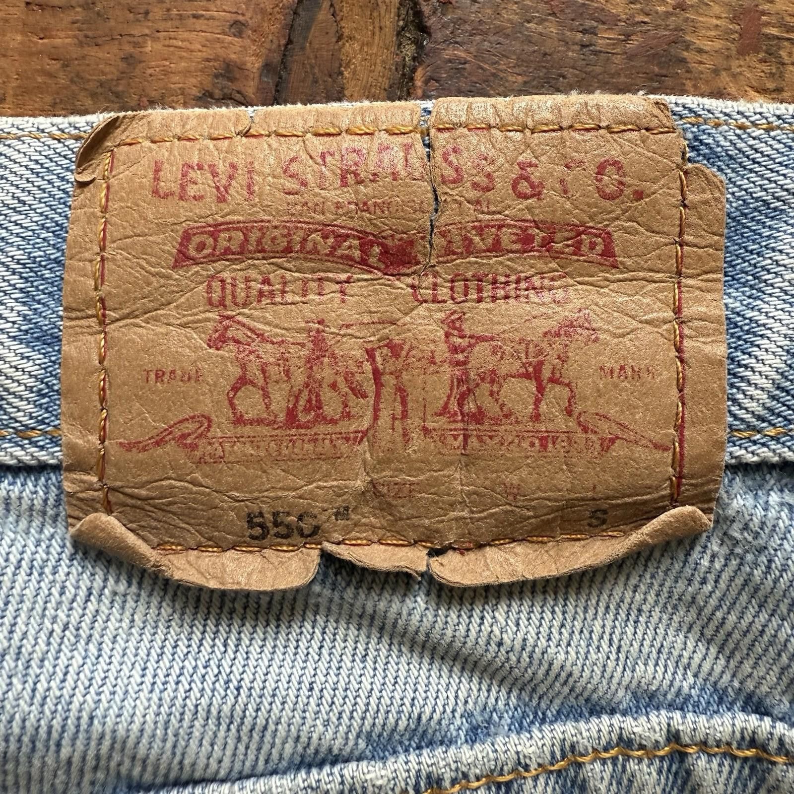 Levi's Vintage Levis Jeans Mens 32x28 Blue Denim 550 Loose Baggy Size US 32 / EU 48 - 3 Thumbnail