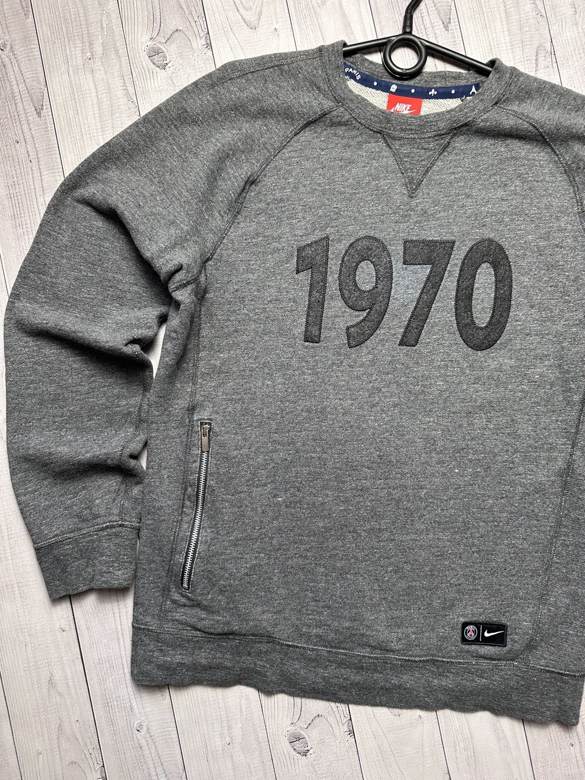 Nike × Vintage Vintage Nike PSG soccer sweatshirt size S Paris 1970 Size US S / EU 44-46 / 1 - 2 Thumbnail