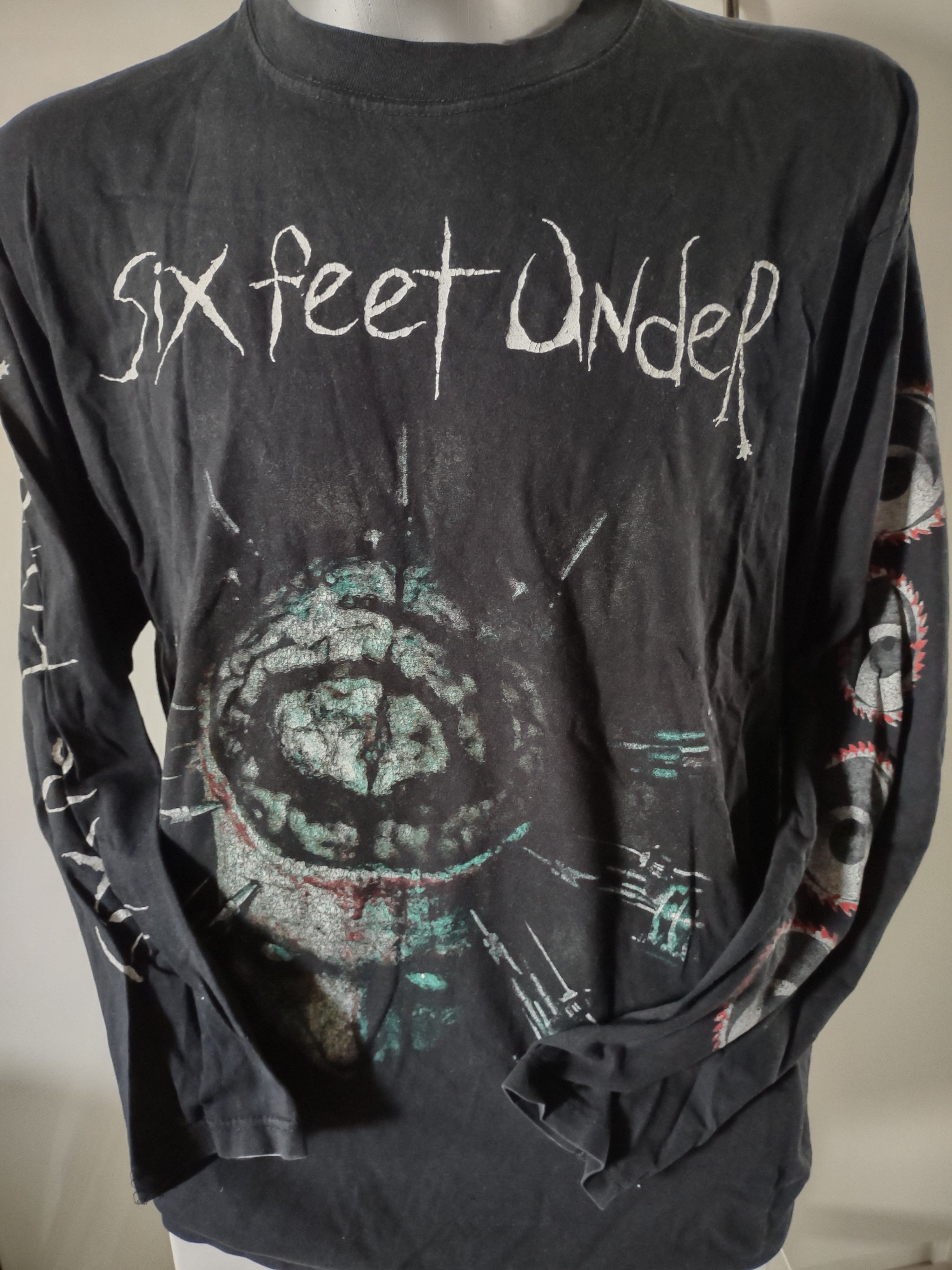 image of Fruit Of The Loom Longsleeve Six Feet Under Maximum Violence 90's in Black, Men's (Size XL)