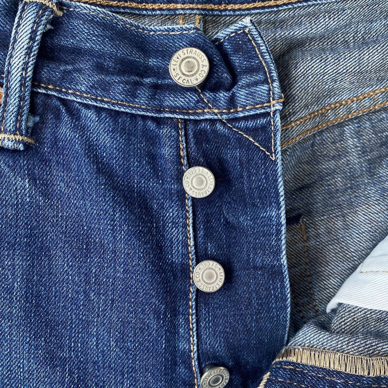 Levi's Vintage Clothing W30X30 VINTAGE LEVIS 501 FADED BLUE Size US 30 / EU 46 - 10 Thumbnail