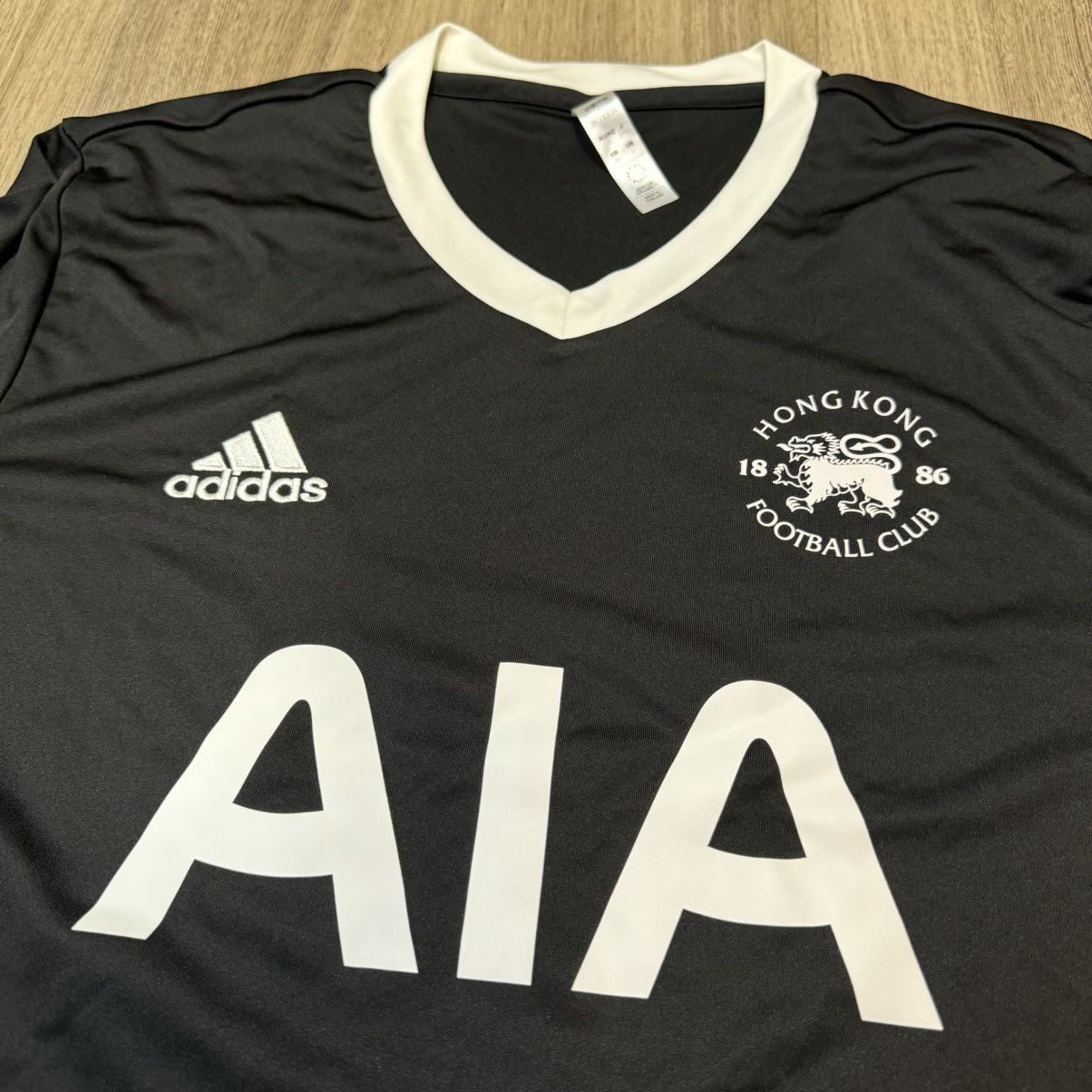 Adidas Hong Kong football club 23/24 soccer jersey Size US L / EU 52-54 / 3 - 3 Thumbnail