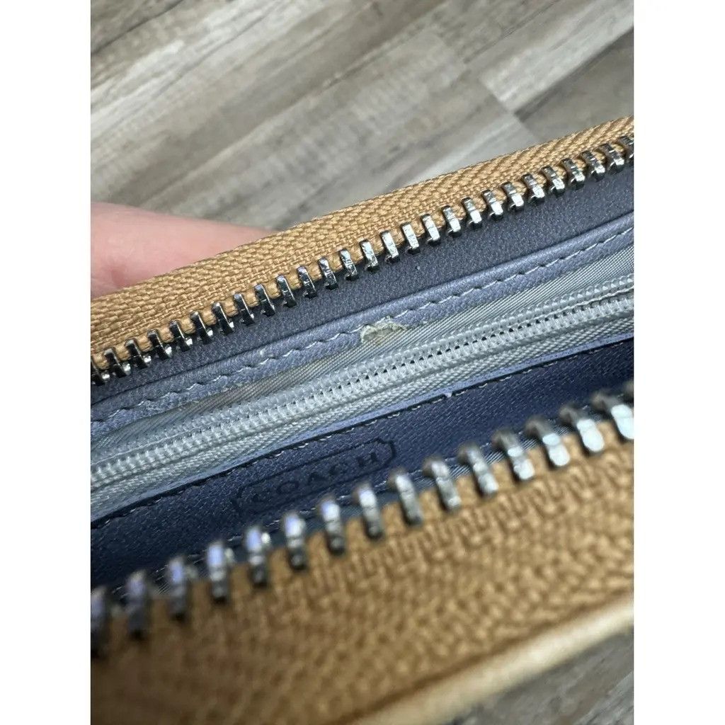 Coach Coach wallet Size: 20x10x2 Size ONE SIZE - 4 Thumbnail