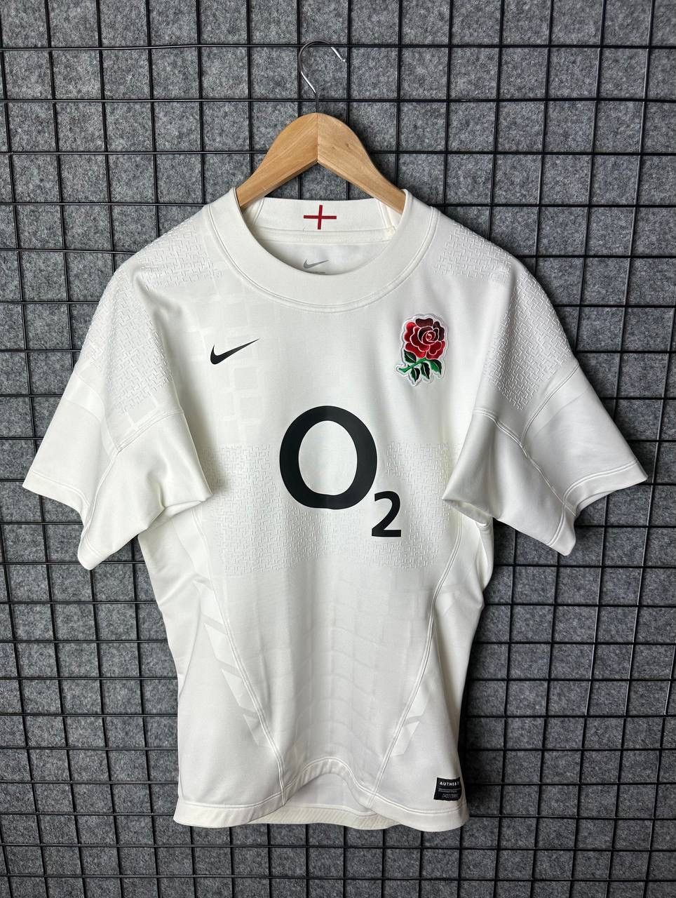 Nike Nike England rugby jersey size Large womans Size L / US 10 / IT 46 - 1 Thumbnail