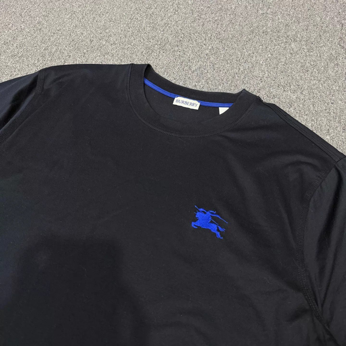 Burberry Burberry Black Embroidered Logo SS Tee L99New Size L / US 10 / IT 46 - 3 Thumbnail