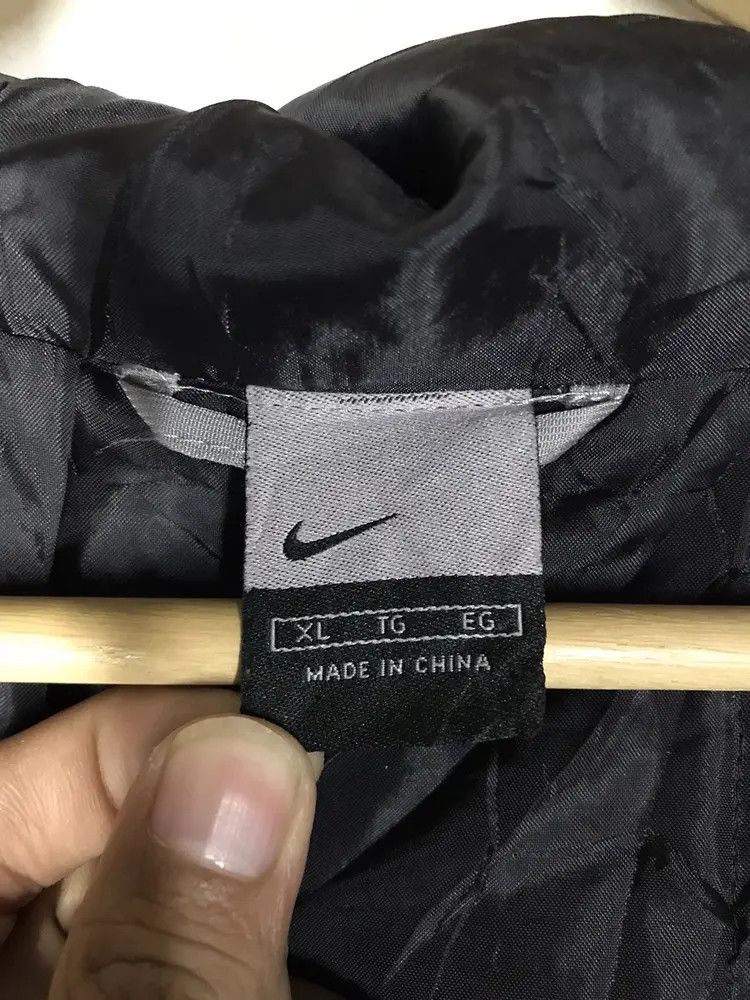 Nike Vintage 00's Nike Swoosh Long Jackets Size US XL / EU 56 / 4 - 5 Thumbnail