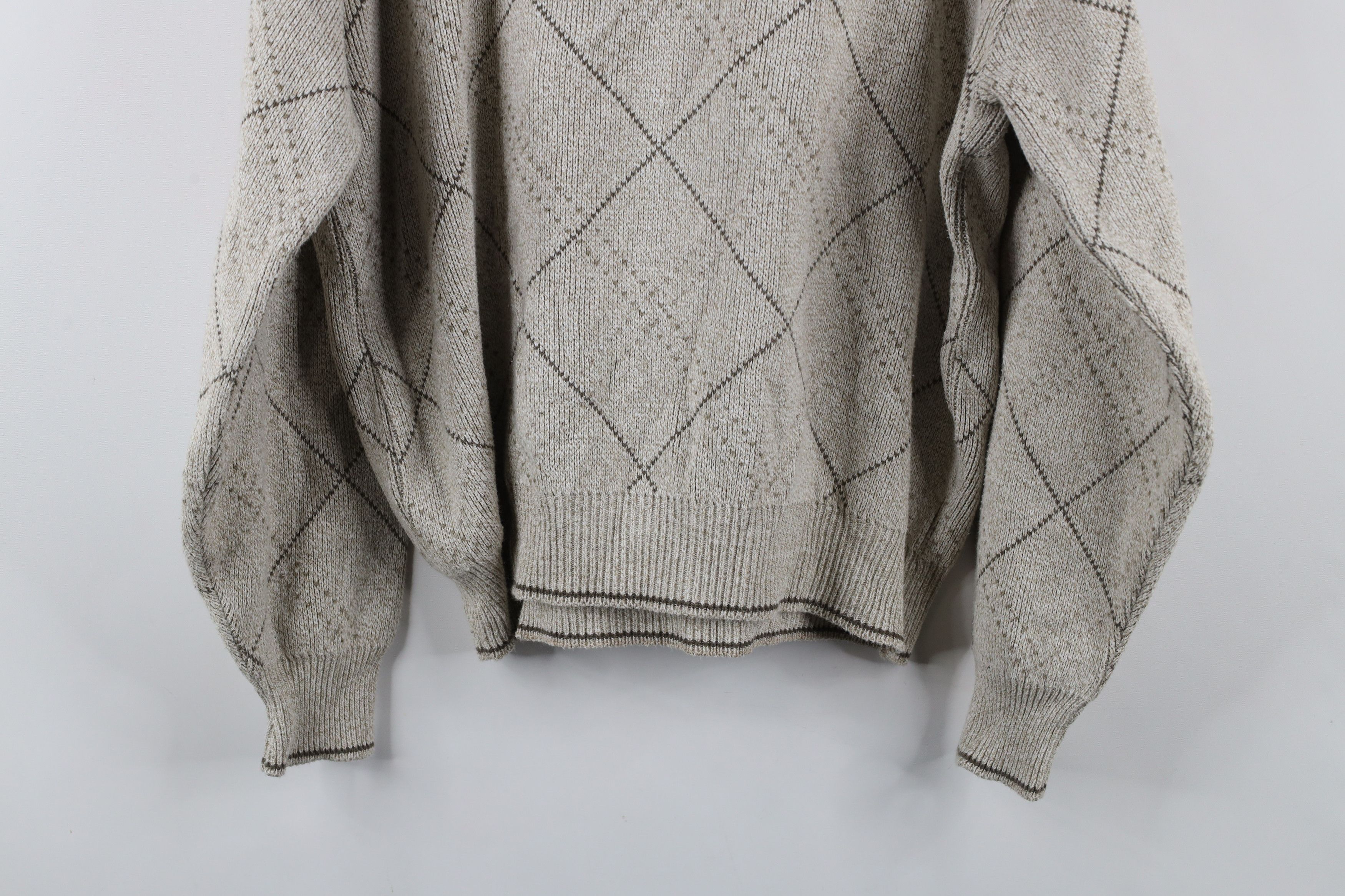 Vintage Vintage 90s Streetwear Checkered Knit Crewneck Sweater USA Size US M / EU 48-50 / 2 - 8 Thumbnail