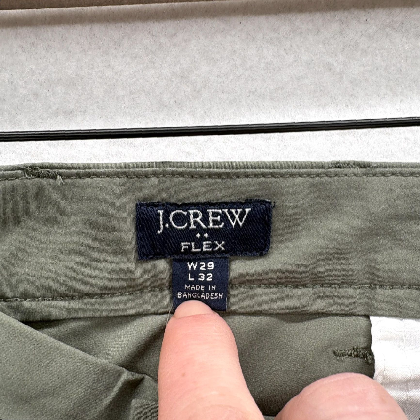J.Crew J.Crew Flex Tech Pants Mens 29x32 Green Stretch Lightweight Straight Fit Regular Pockets UV Protection Moisture Wicking Breathable Chino Pants Size US 29 - 5 Thumbnail