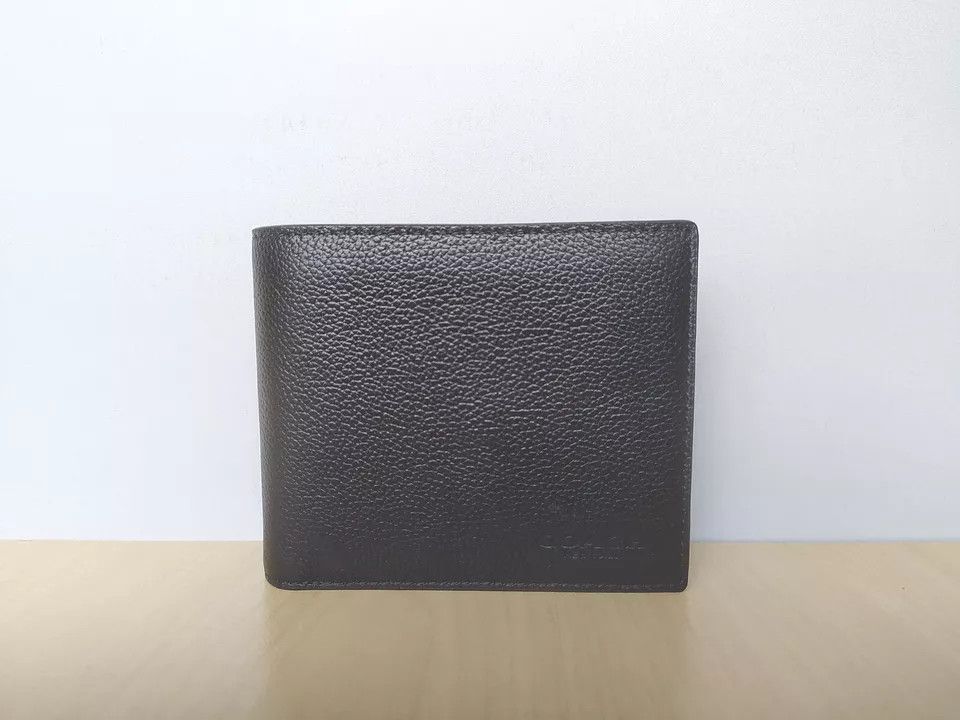 Coach 3 - IN - 1 Leather Wallet T 0567