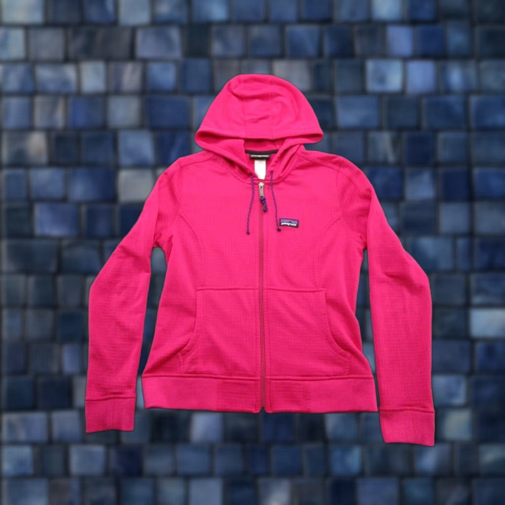Patagonia Patagonia Thermal Waffle Pink Hoodie Sweatshirt Size Small Outdoor Hiking Women Size S / US 4 / IT 40 - 1 Thumbnail