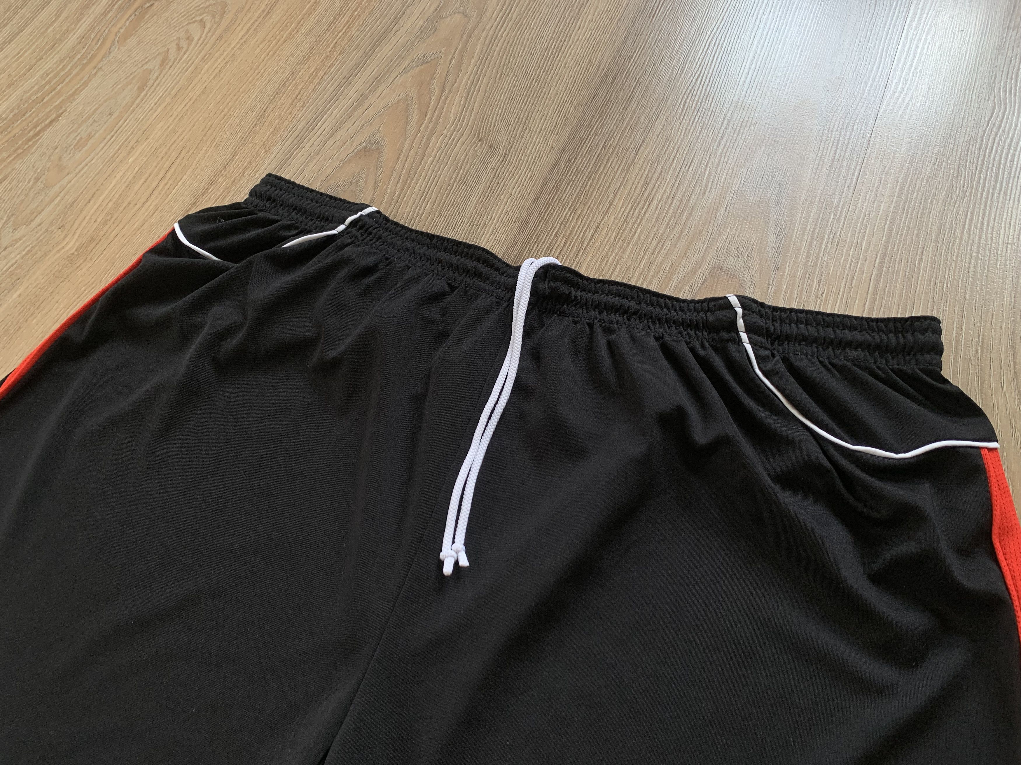 Lonsdale Vintage Lonsdale Blackburn Rovers Soccer Shorts Size US XXL / EU 58 / 5 - 4 Thumbnail