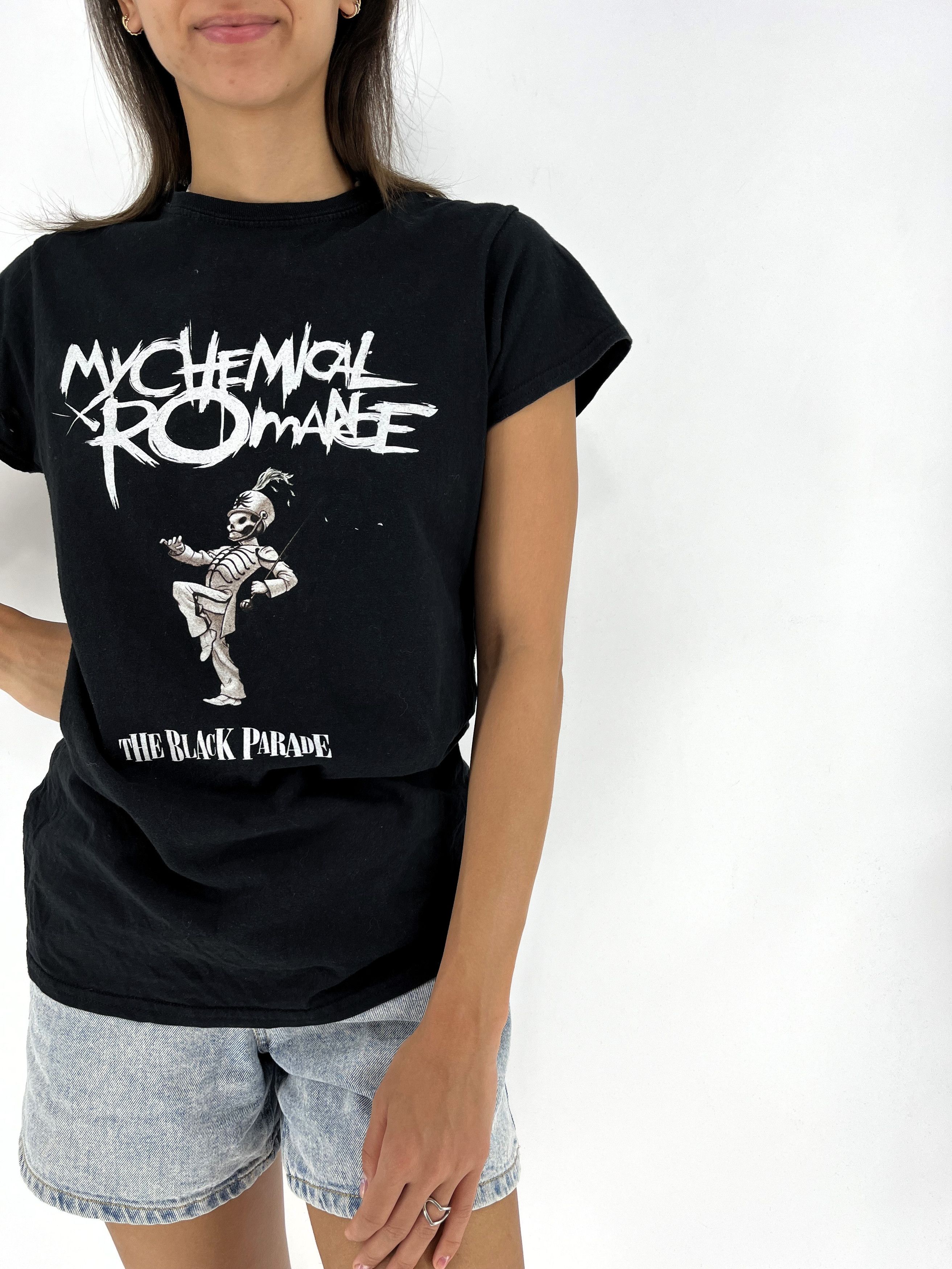 Band Tees Vintage My Chemical Romance The Black Parade Shirt Size XL / US 12-14 / IT 48-50 - 3 Thumbnail