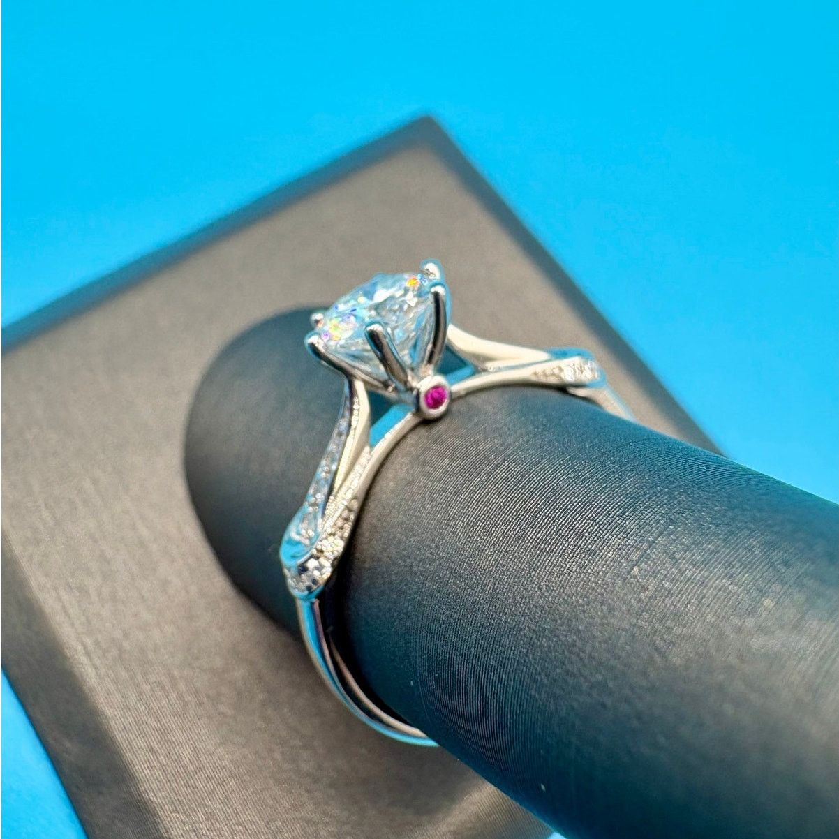 Jewelry Sz 6.75 - 1.25ct Moissanite VVS1 D Graded in 925 Sterling Size ONE SIZE - 3 Thumbnail
