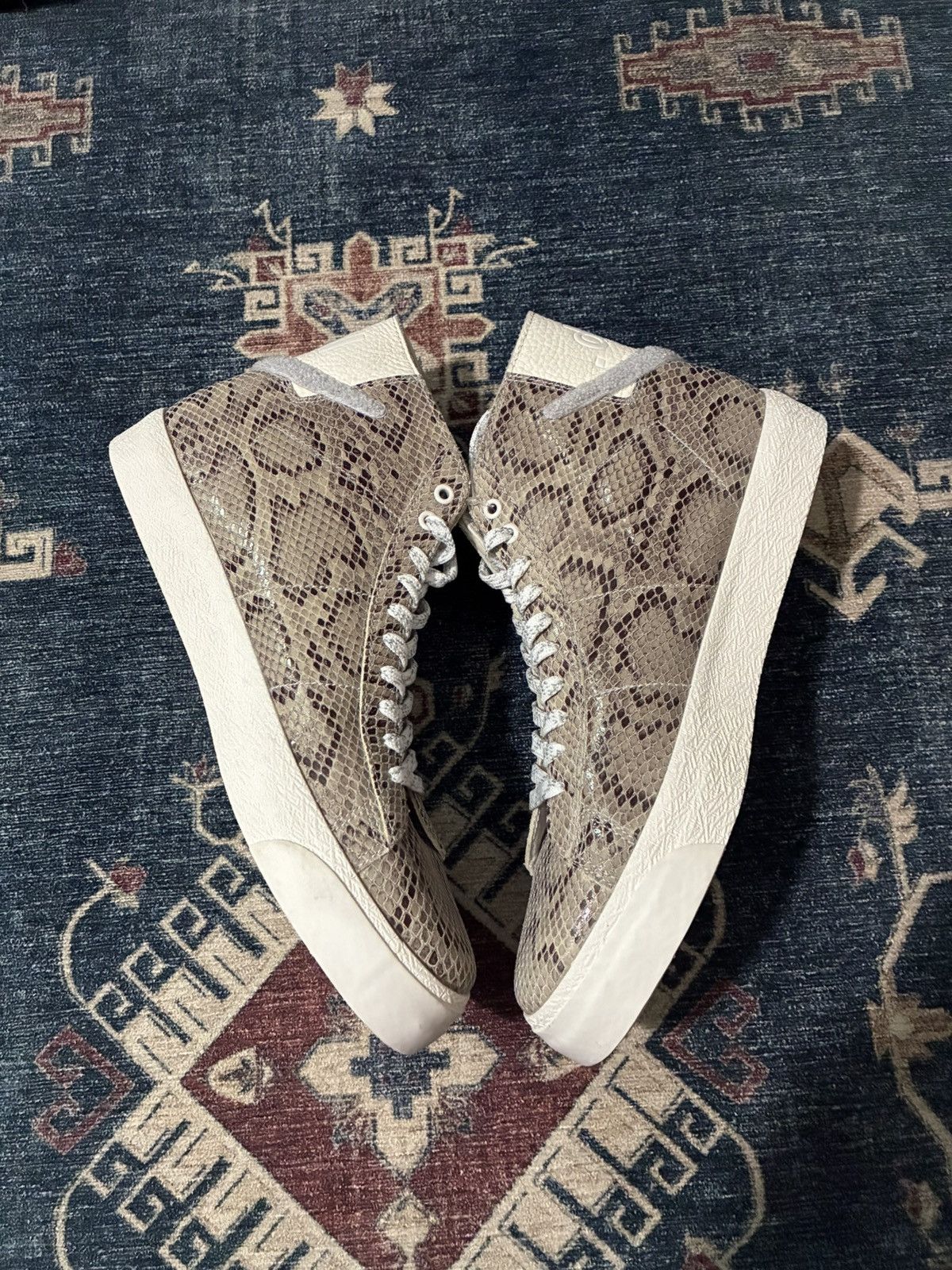 Nike × Soulland Soulland x Nike Blazer Mid SB Fri.day SKU CN4540-001 Size US 11.5 / EU 44-45 - 2 Thumbnail