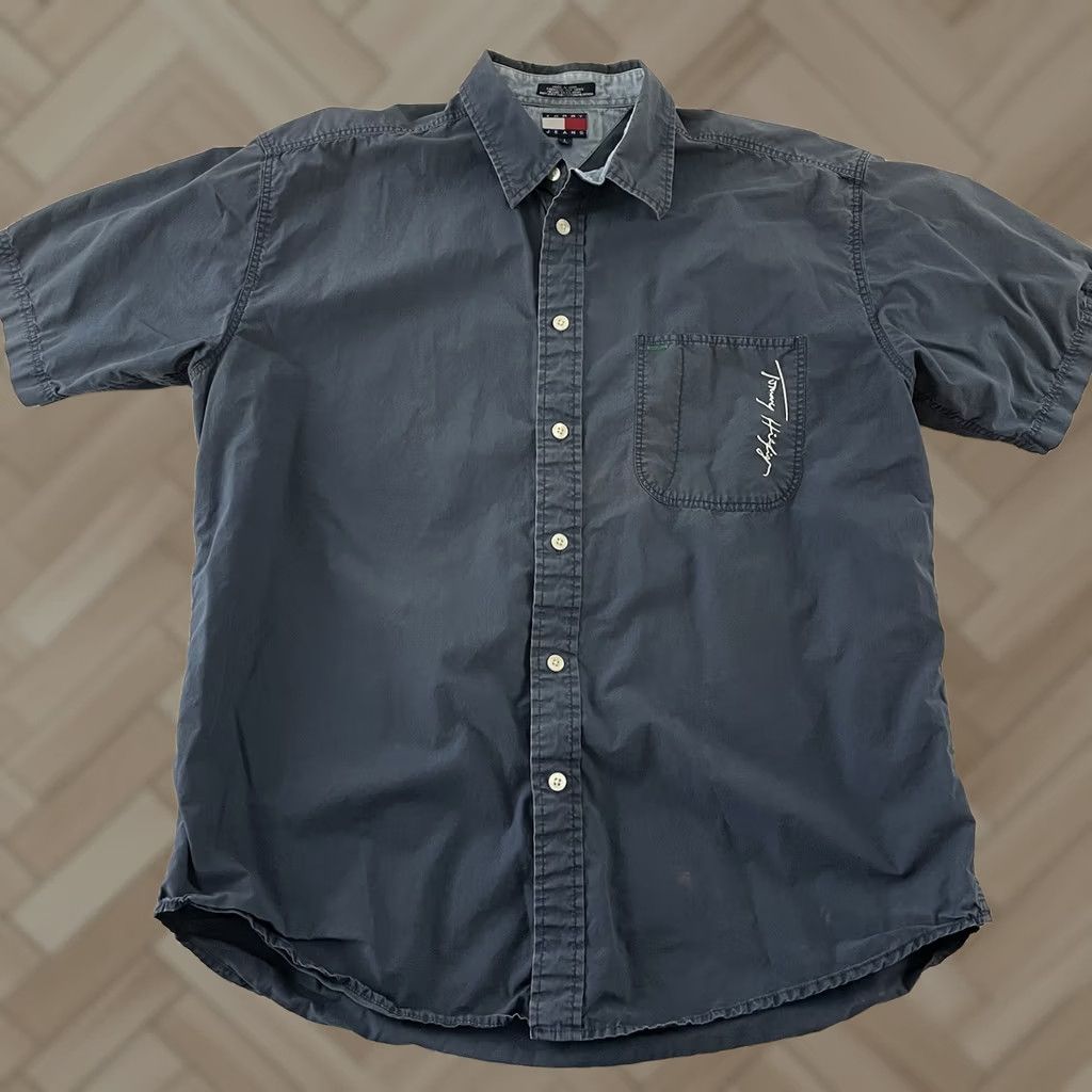 Tommy Hilfiger Tommy Hilfiger Tommy Jeans Short Sleeve Button-Up Shirt Men's Large Blue 90s Size US L / EU 52-54 / 3 - 1 Thumbnail