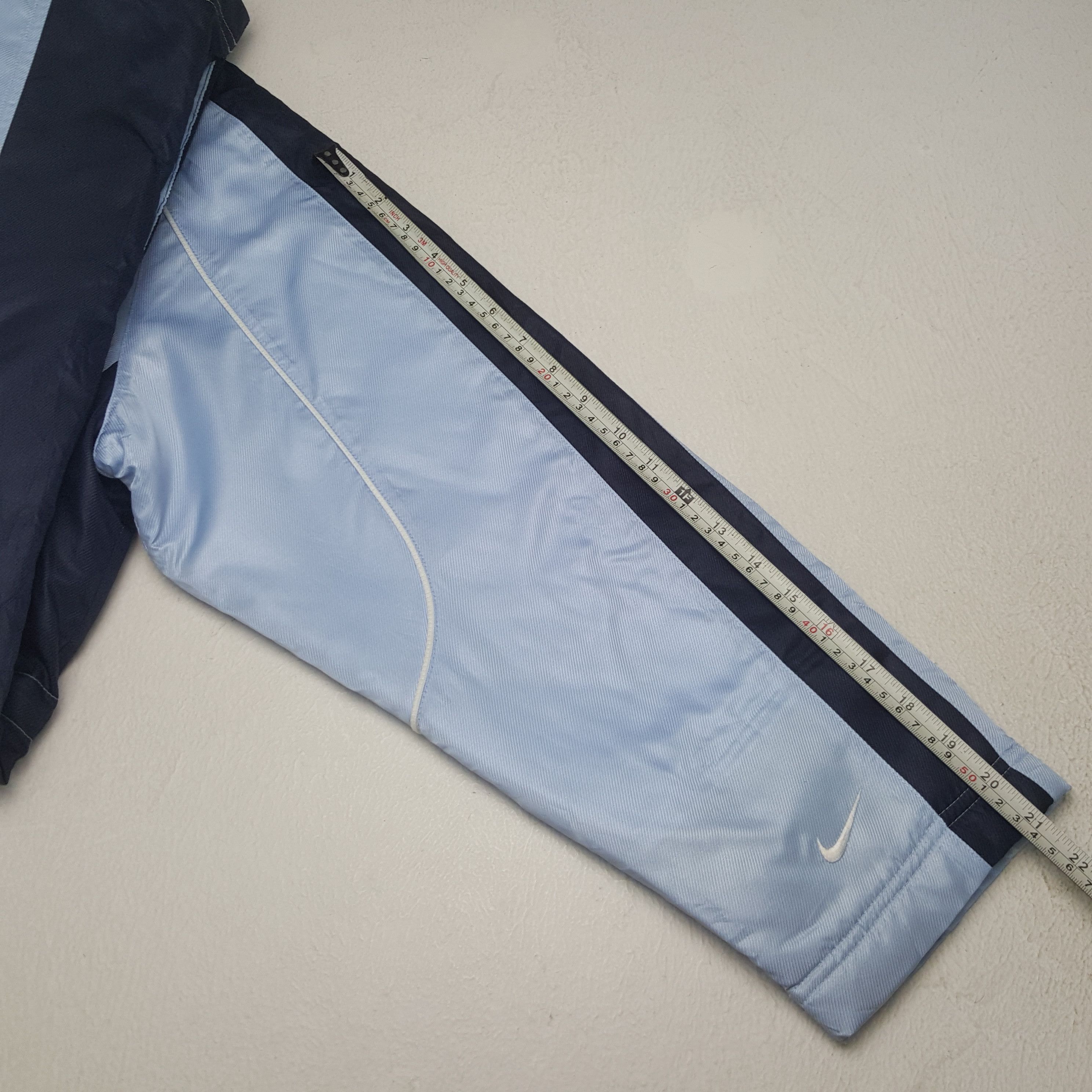 Nike × Vintage Vintage Nike Swoosh Winter Long Jacket Size US M / EU 48-50 / 2 - 7 Thumbnail