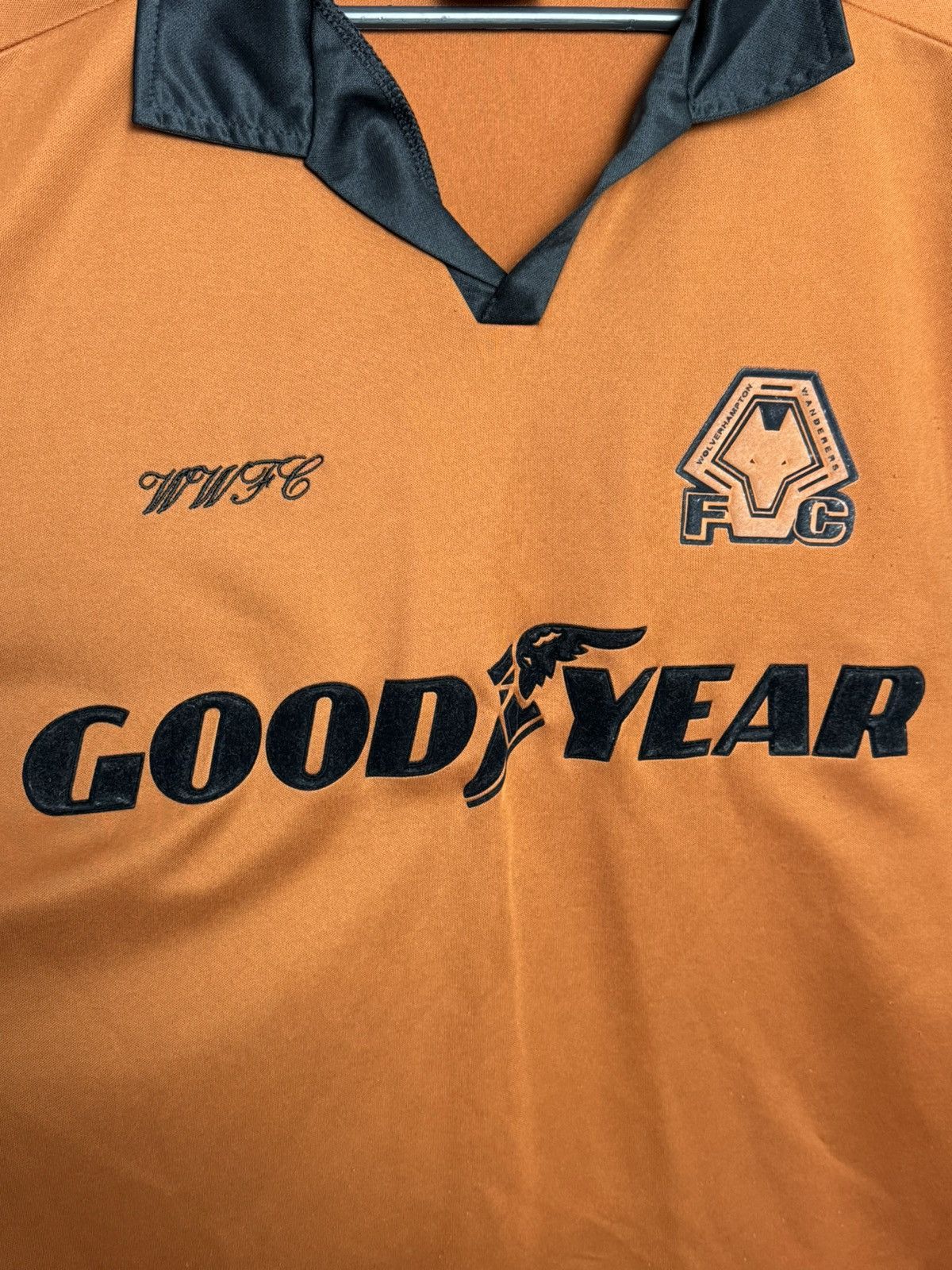 Other Wolverhampton Wanderers 00/02 Home Football Jersey Size US XL / EU 56 / 4 - 3 Thumbnail