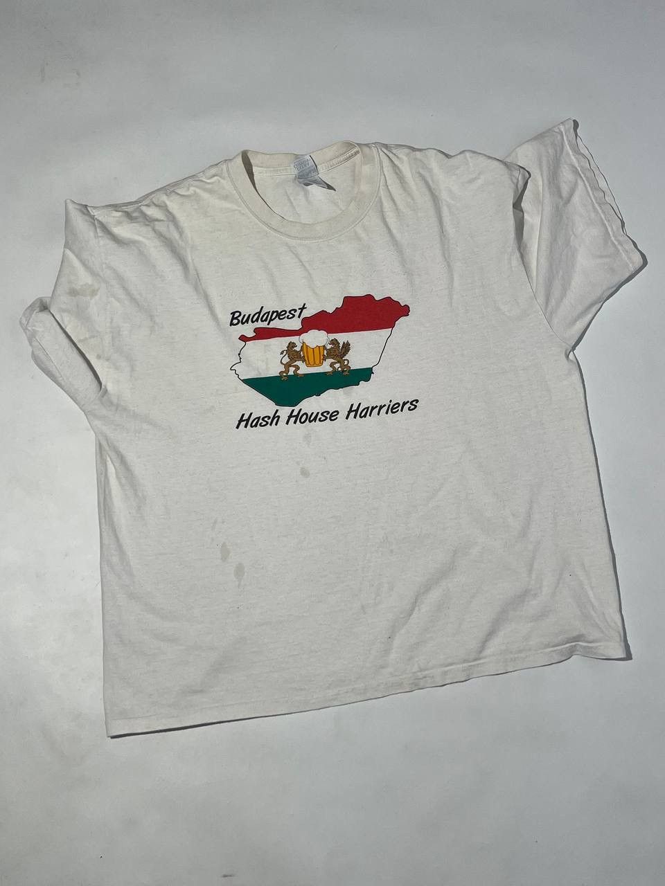 Vintage Vintage Hash House Harries Budapest Flag Tee Size US XXL / EU 58 / 5 - 2 Thumbnail