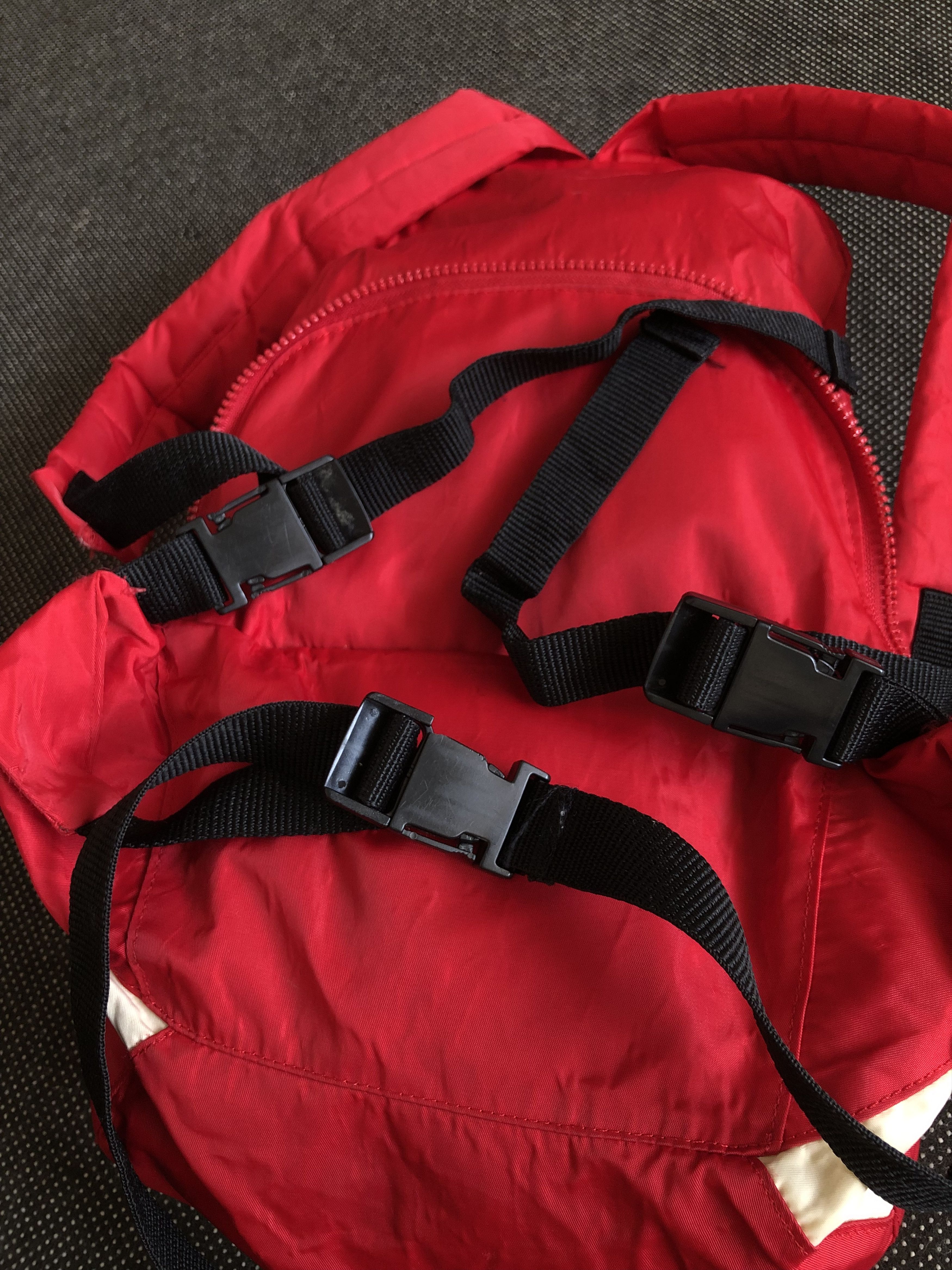 Hysteric Glamour RARE🔥VTG HYSTERIC TRANSFORMABLE 2 IN 1 BACKPACK/WAISTBAG Size ONE SIZE - 18 Thumbnail