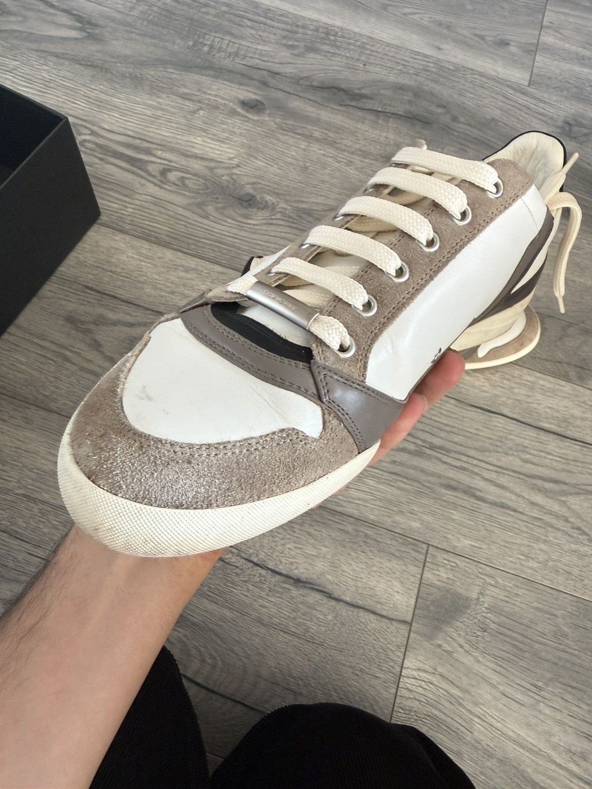 Dior White and Brown Leather Suede Low-Top Sneakers Size US 8 / EU 41 - 10 Thumbnail