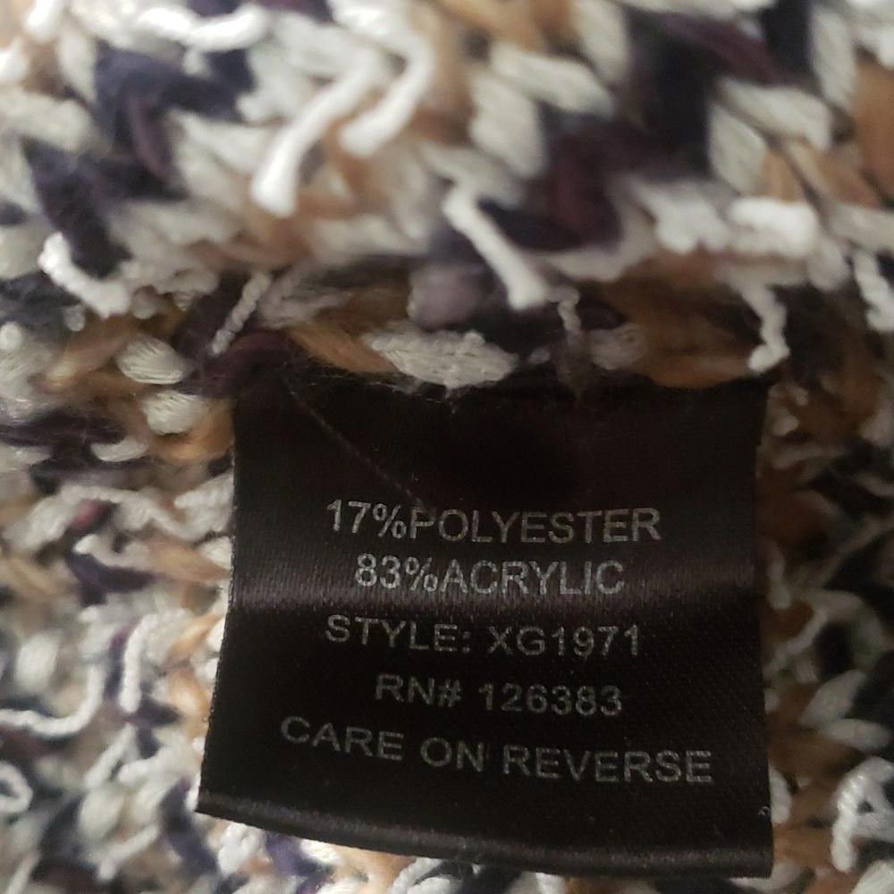 Designer CT891 Ethyl V-neck Long Sleeve Button Trim Sweater S Size S / US 4 / IT 40 - 4 Thumbnail