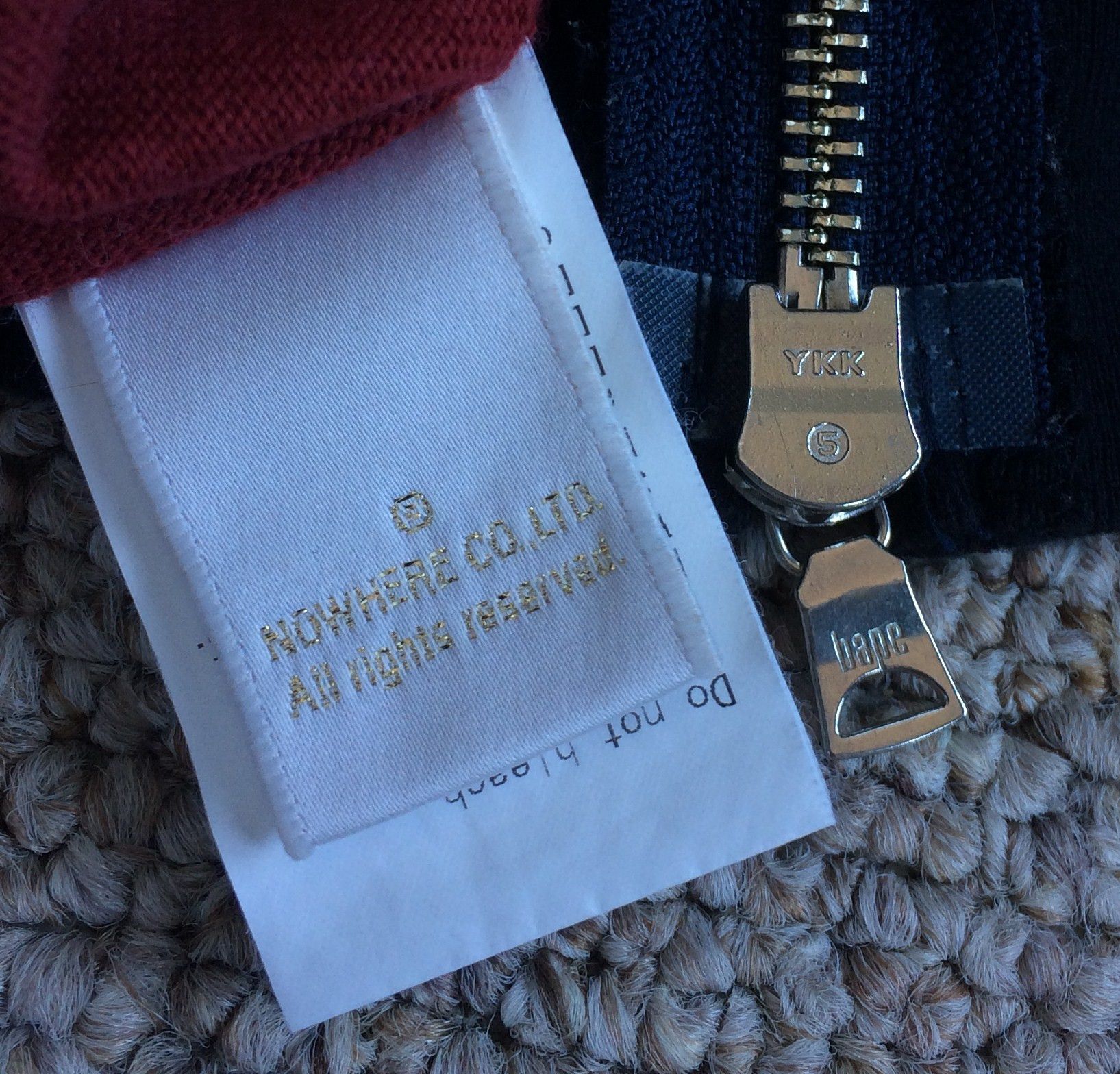 Bape OG Bape Embroidered Crest Logo Zip Hoodie size XL Size US XL / EU 56 / 4 - 13 Thumbnail