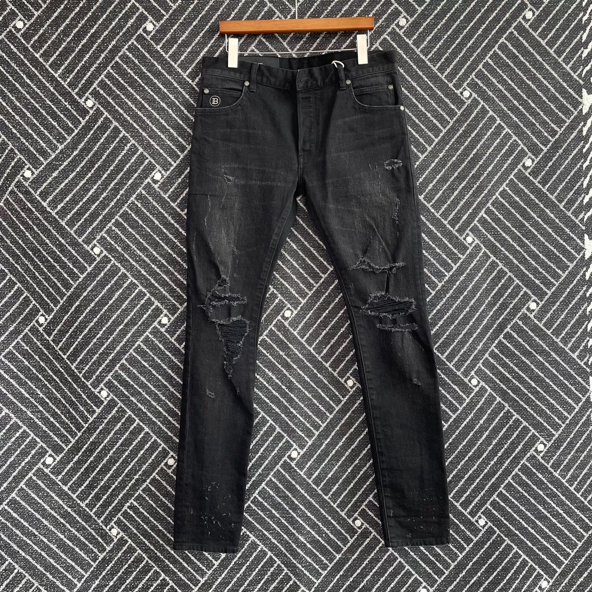Balmain Balmain Black Silver Washed Distressed Jeans Size US 32 / EU 48 - 1 Thumbnail