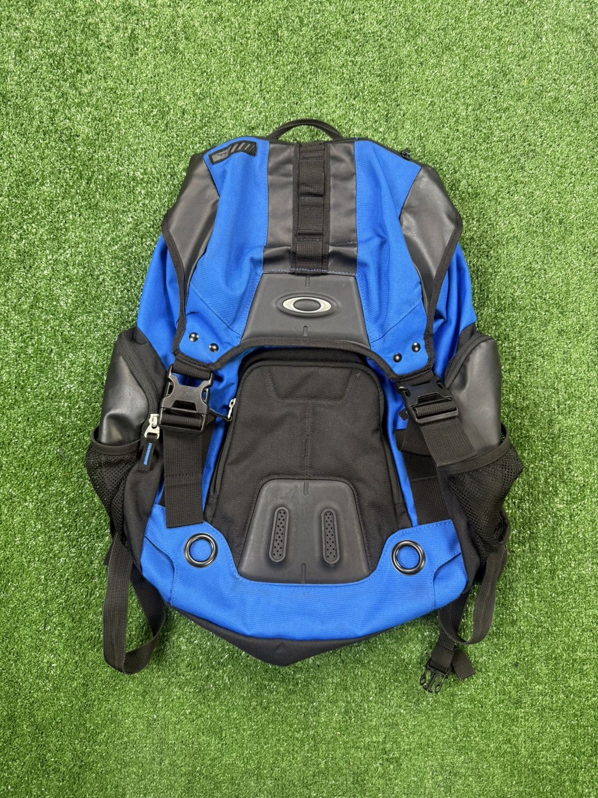 Oakley Vintage Oakley Hydro backpack blue and black tactical-pack Size ONE SIZE - 1 Thumbnail