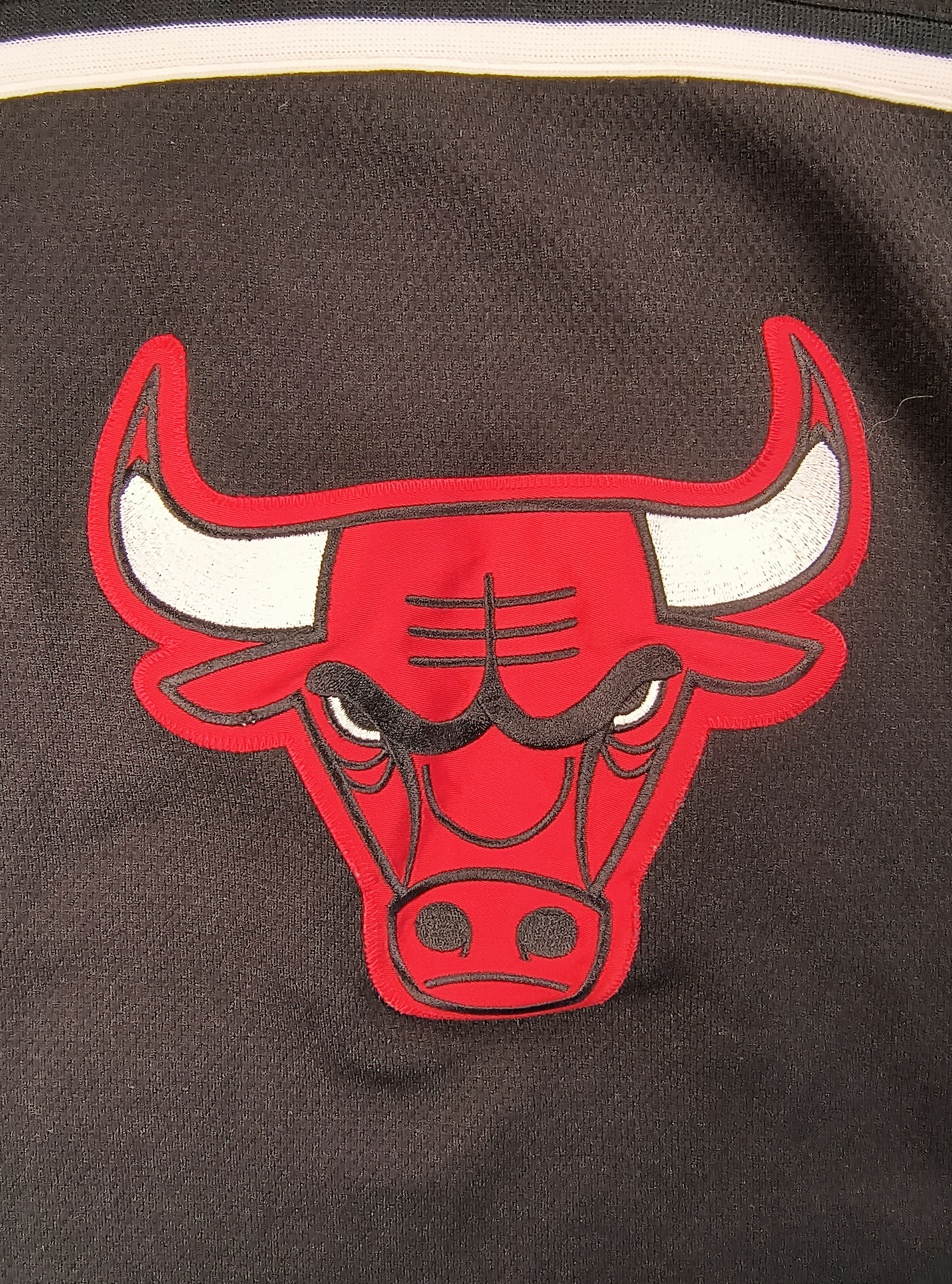 NBA Vintage Chicago Bulls warm up shooting 90s jersey Size US L / EU 52-54 / 3 - 3 Thumbnail
