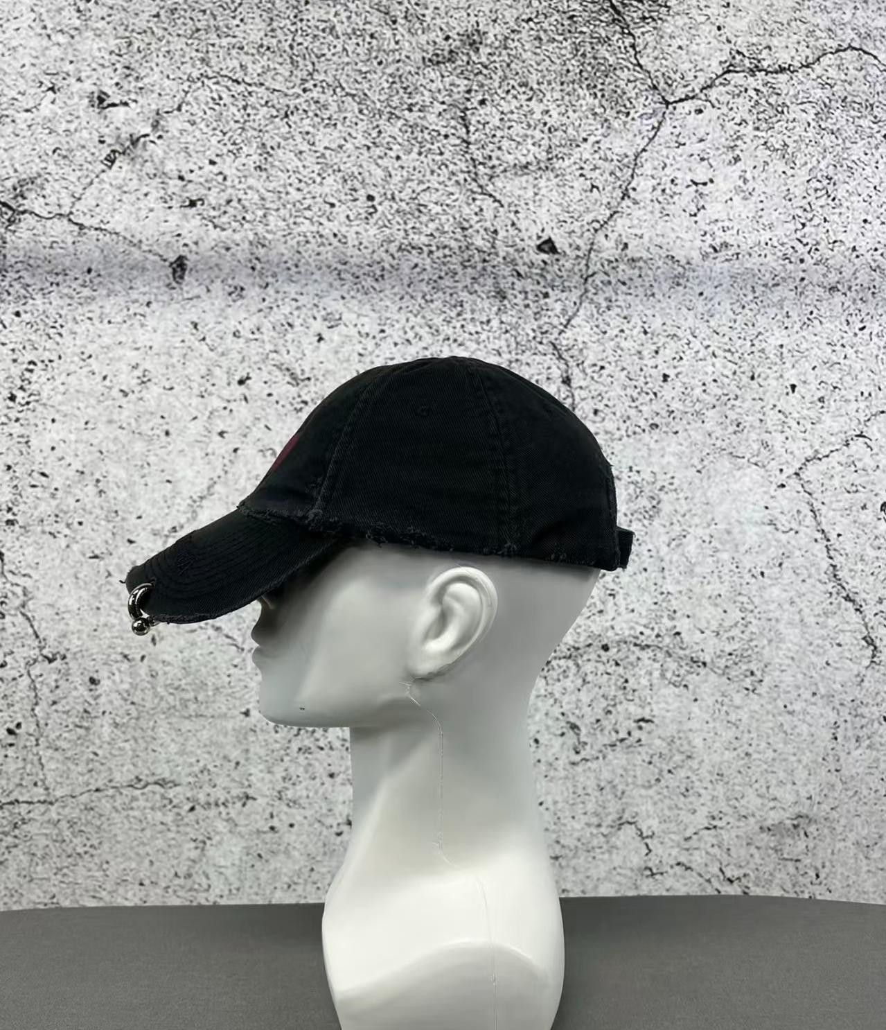 Balenciaga Balenciaga Valentine's Day Rivet Love Limited Size ONE SIZE - 3 Thumbnail