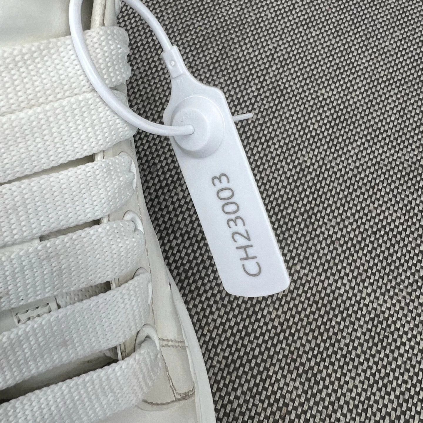 Alexander McQueen McQ All White White Toe 36 Size US 6 / IT 36 - 9 Thumbnail