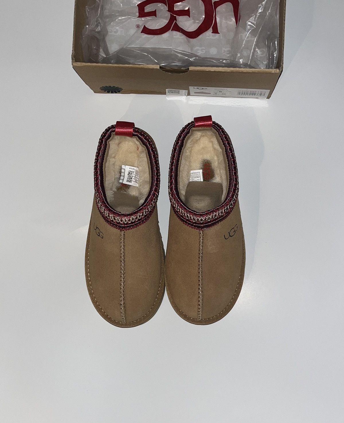 Ugg Ugg Tazz Women Size US 5 / IT 35 - 4 Thumbnail